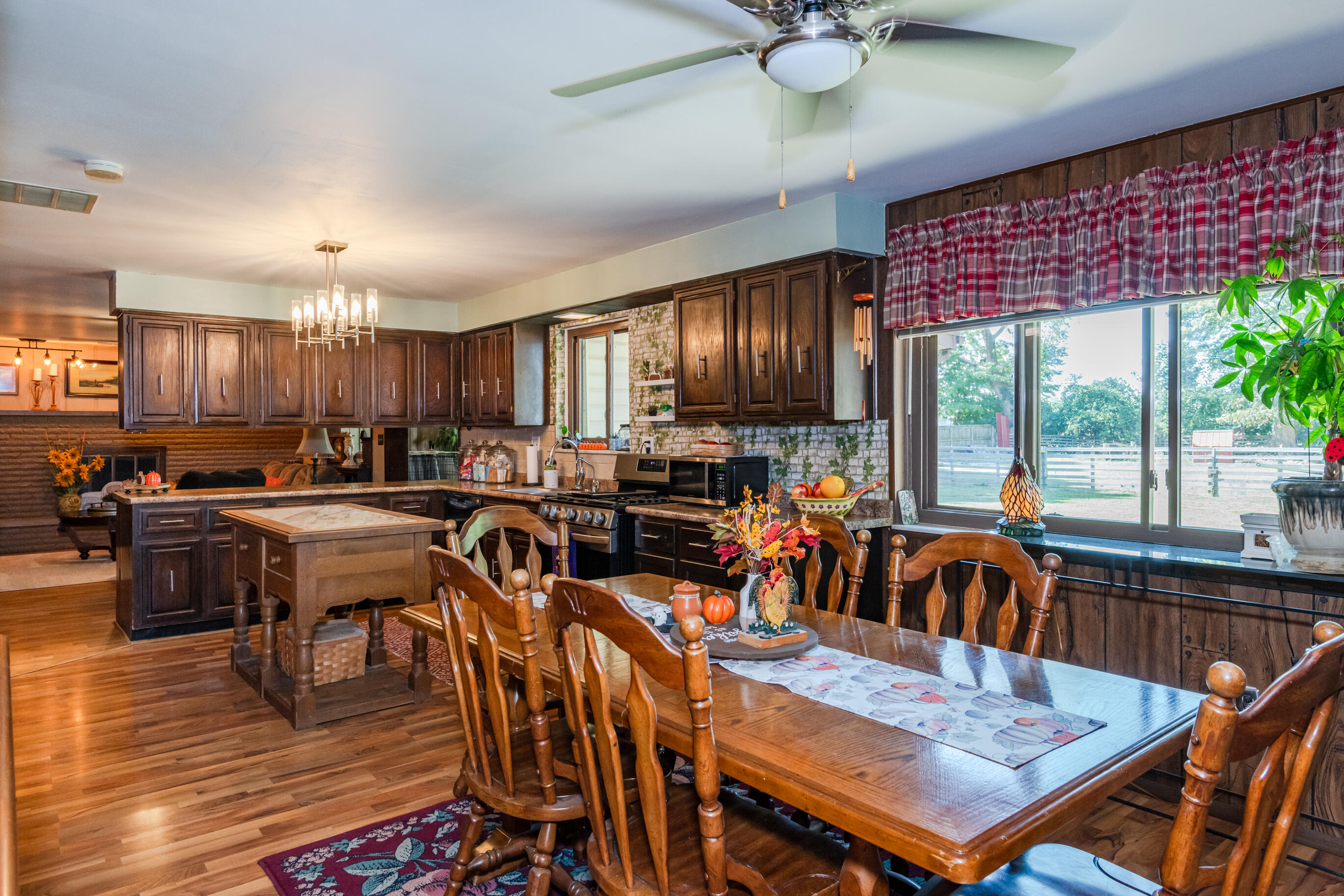 6060 Detrick Road, Tipp City, Ohio 45371