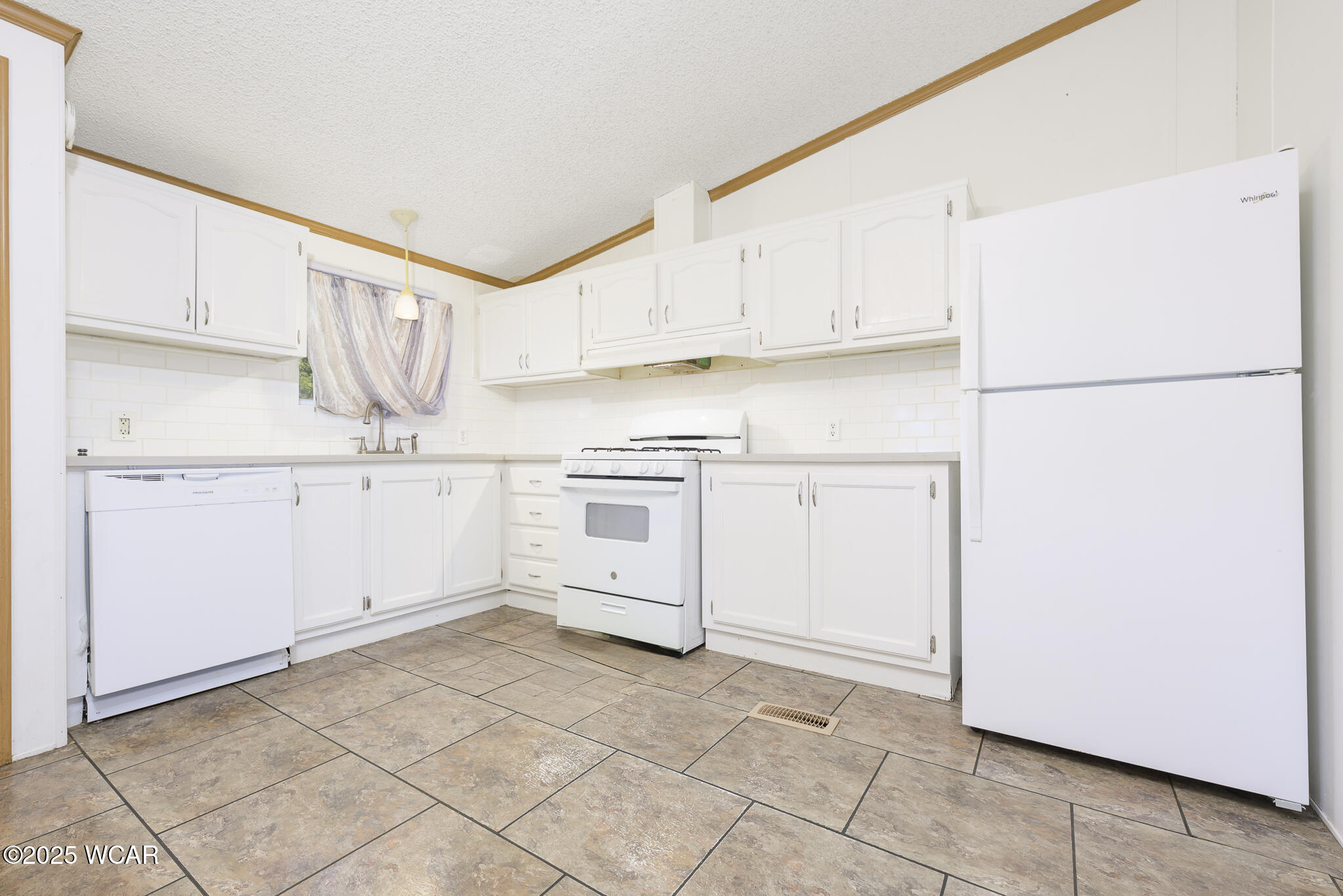 8116 Township Road 207, De Graff, Ohio