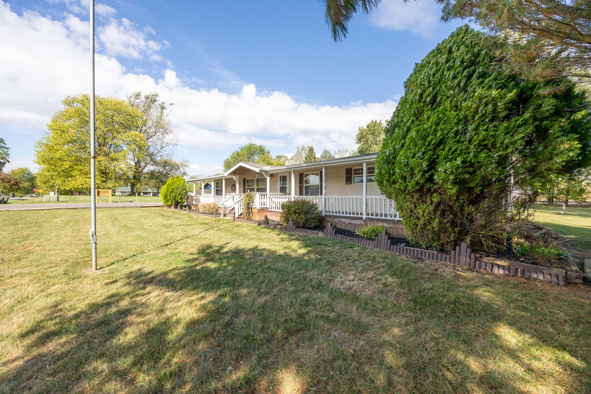 16235 Maple Avenue, Belle Center, Ohio 43310