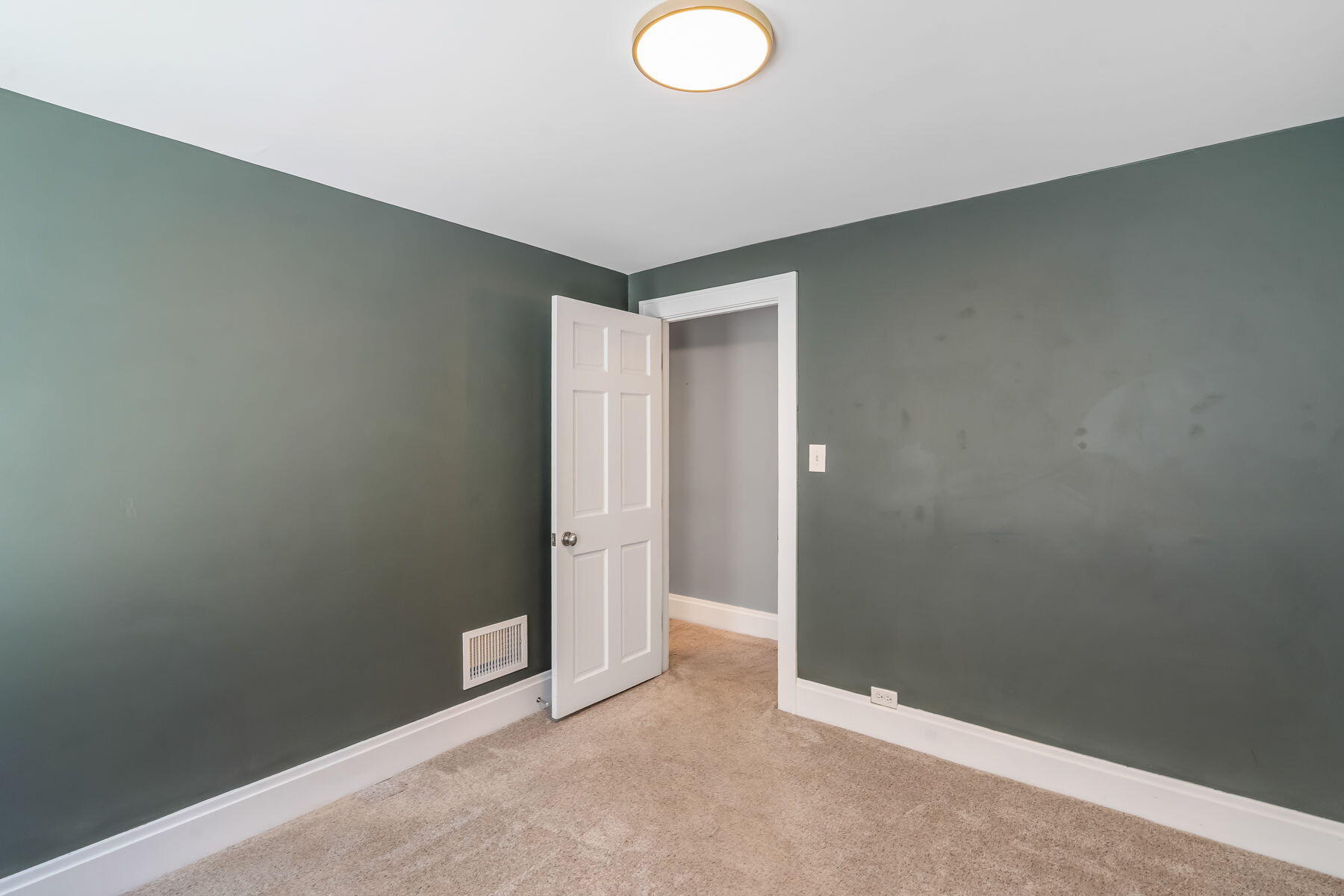 1542 4th Street, Columbus, Ohio 43207