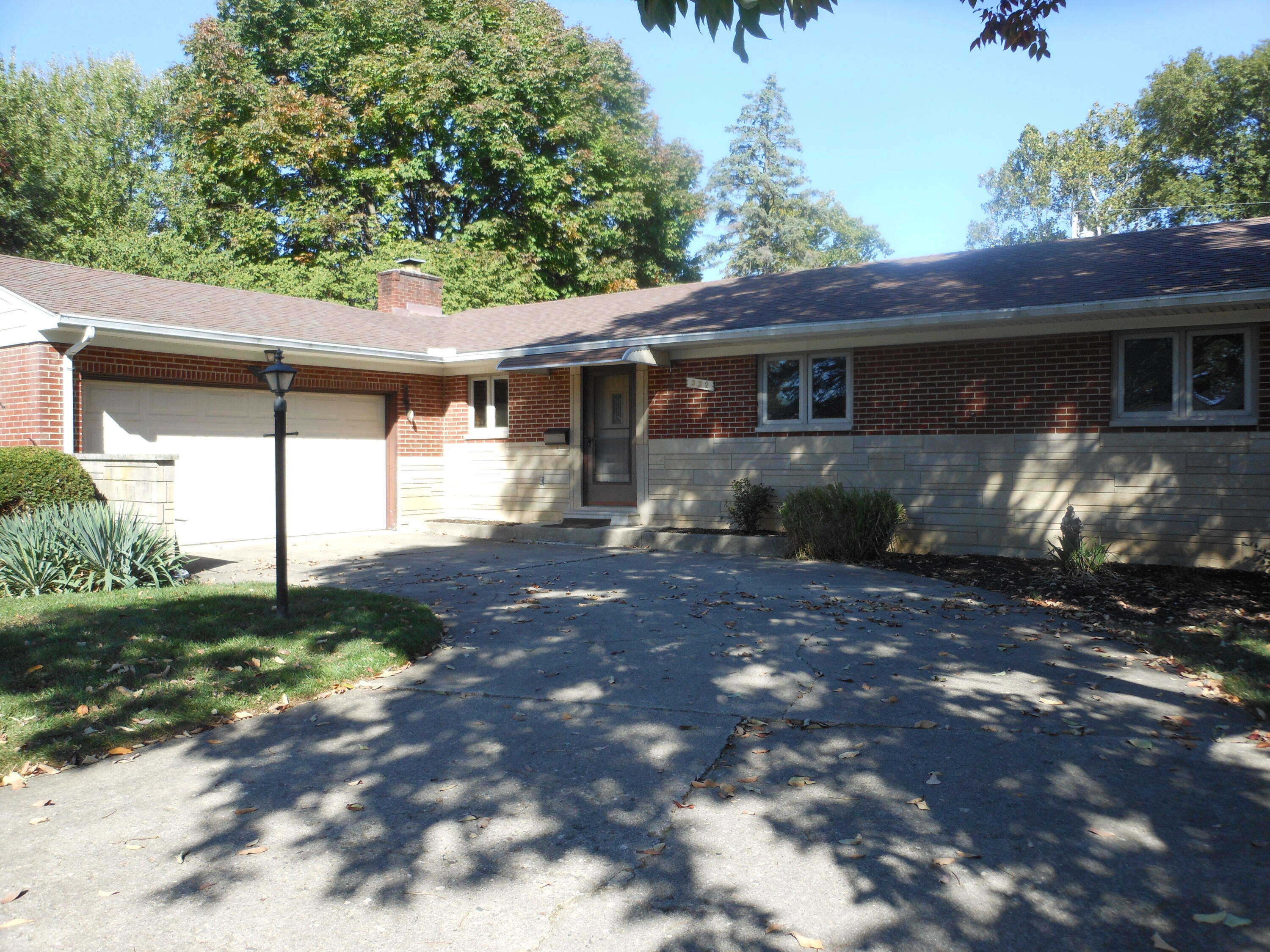 332 Beckenham Road, Englewood, Ohio 45322