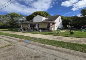 1820 Clay Street, Springfield, Ohio 45505, 3 Bedrooms Bedrooms, ,1 BathroomBathrooms,Residential,For Sale,Clay,1041792