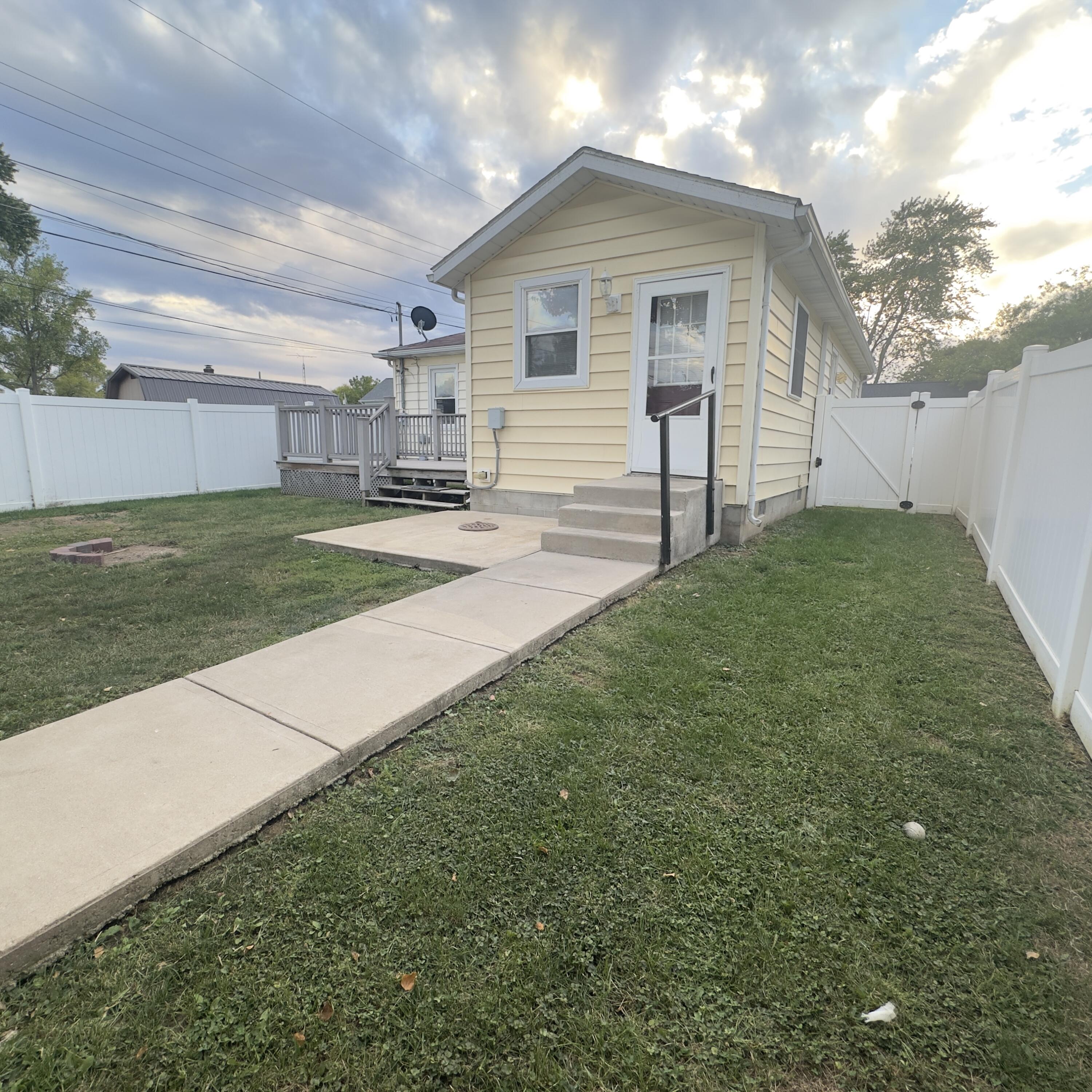 731 Michigan Avenue, Troy, Ohio 45373