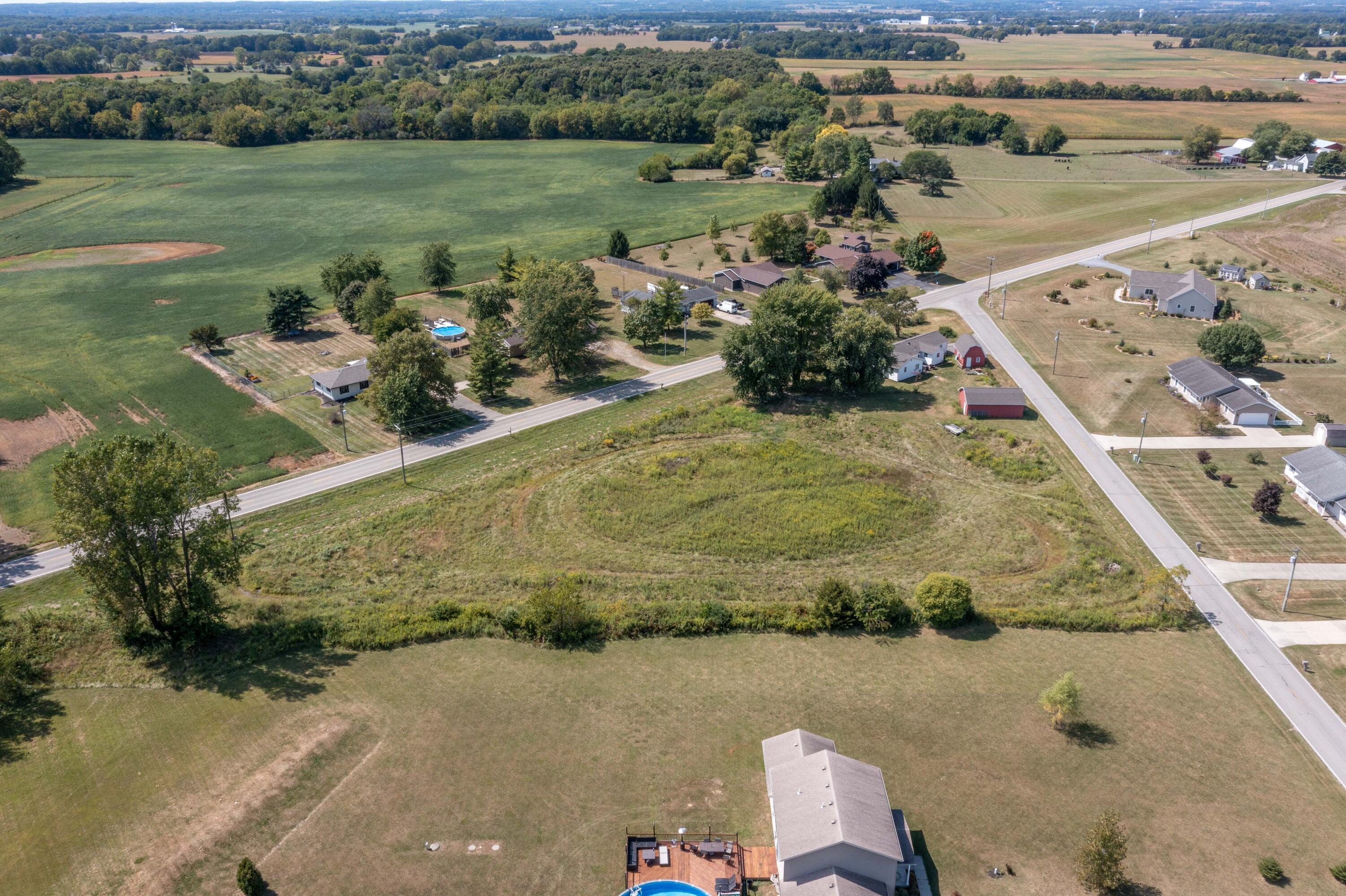 2021 Short Cut Road, Urbana, Ohio 43078