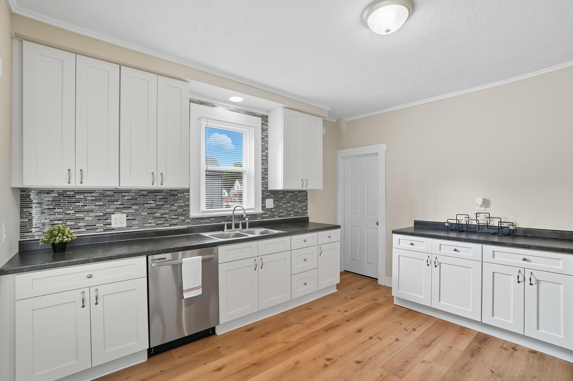 224 Glenn Avenue, Springfield, Ohio 45505