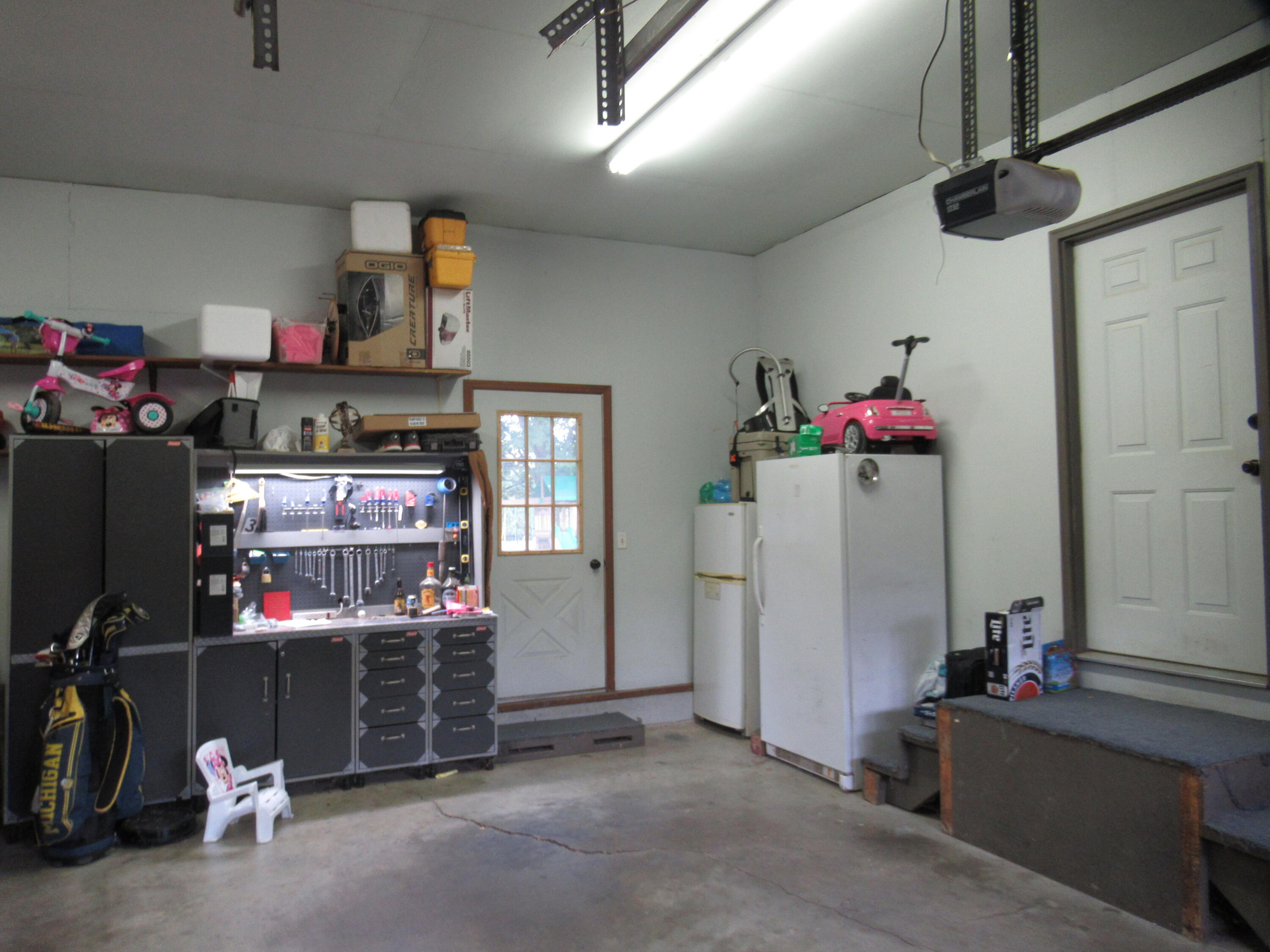 3352 Hodgin Road, Richmond, Indiana 47374