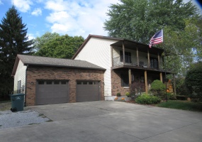 3352 Hodgin Road, Richmond, Indiana 47374, 4 Bedrooms Bedrooms, ,1 BathroomBathrooms,Residential,For Sale,Hodgin,1041815