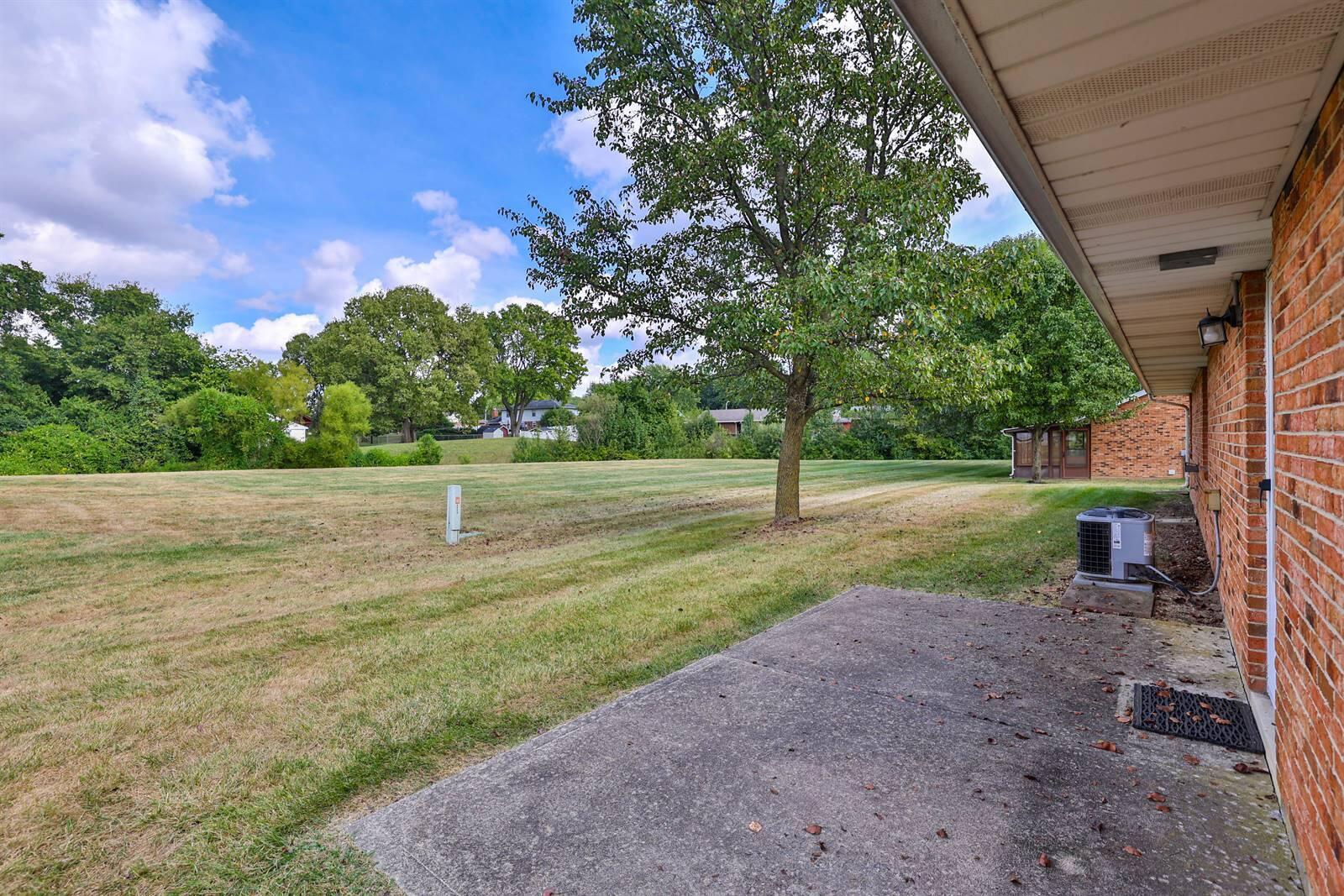 6828 Willow Creek Drive, Dayton, Ohio 45424