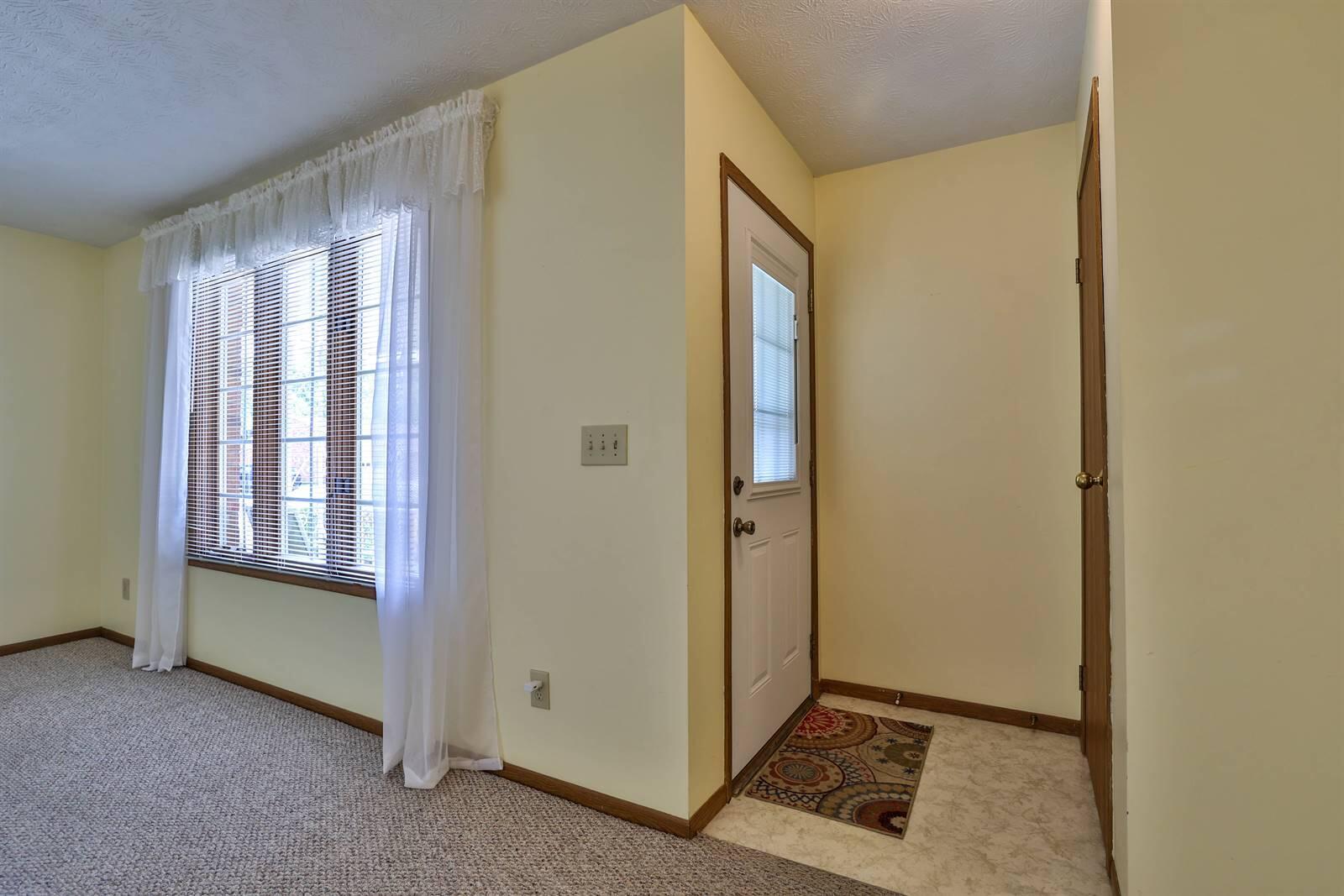 6828 Willow Creek Drive, Dayton, Ohio 45424