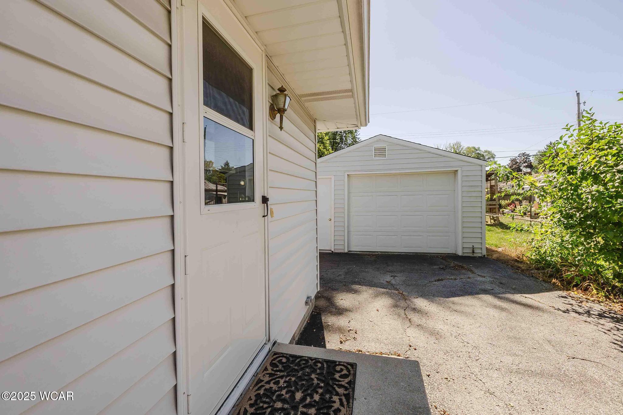 425 Rector Avenue, Findlay, Ohio