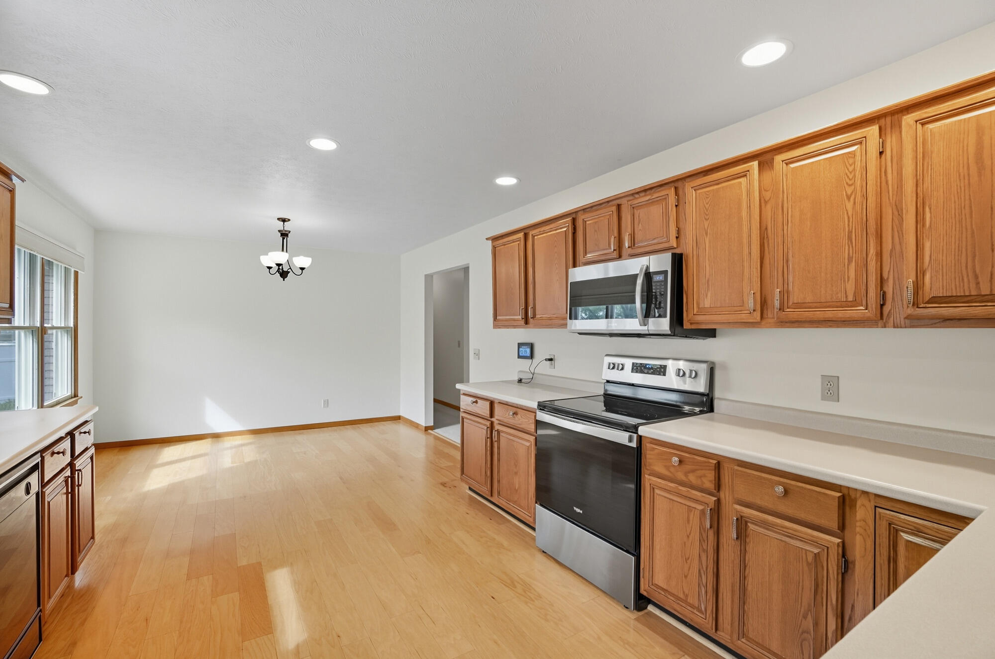 9 James Court, South Charleston, Ohio 45368