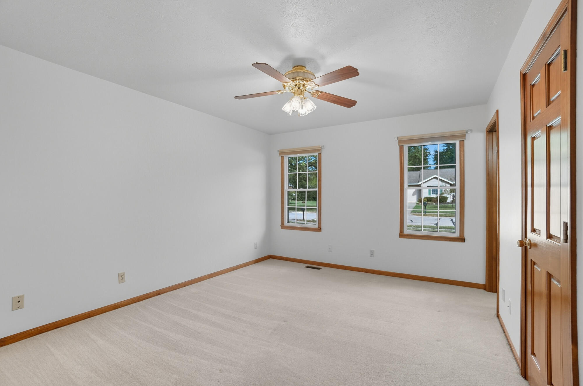 9 James Court, South Charleston, Ohio 45368