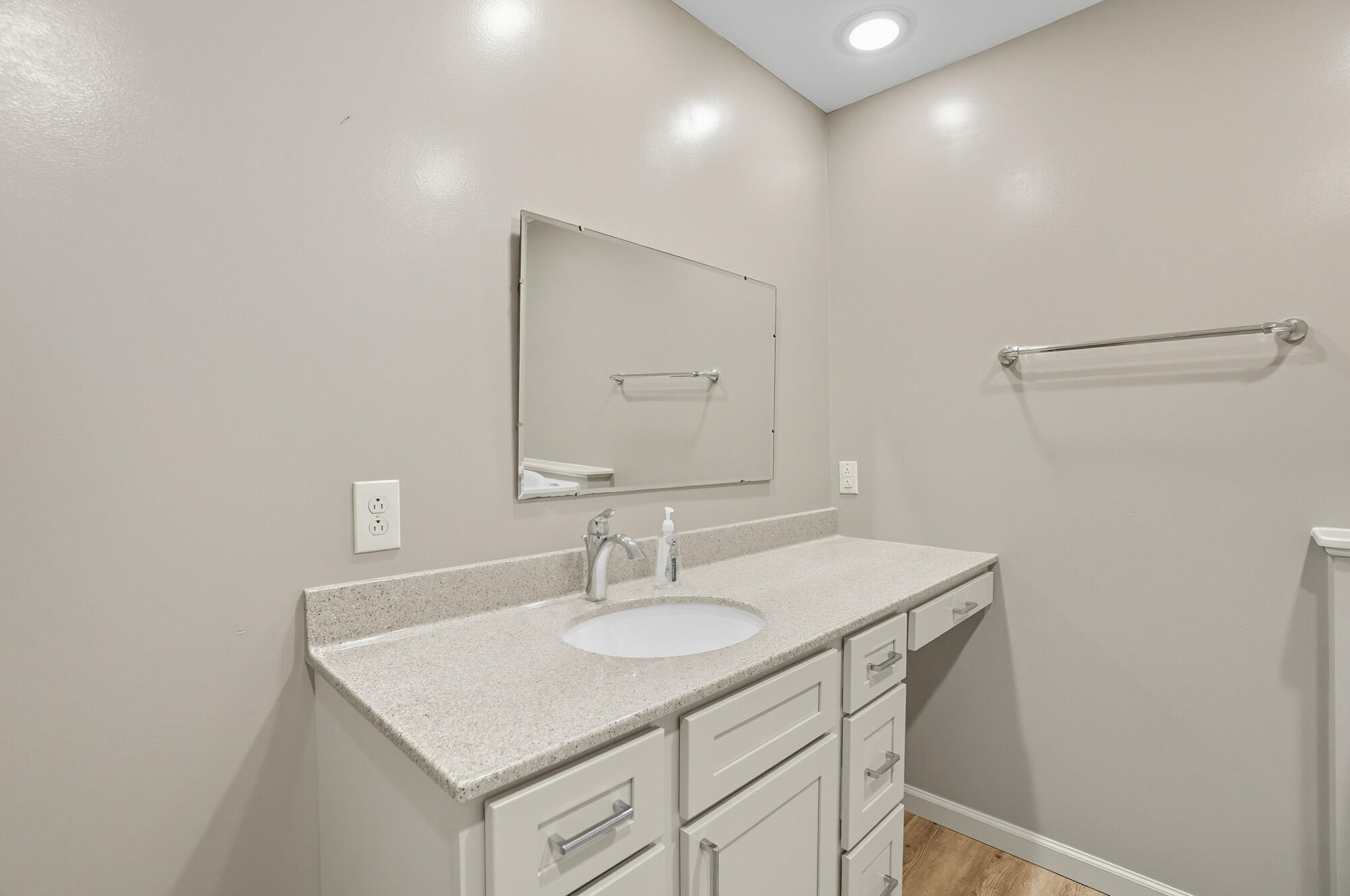 9 James Court, South Charleston, Ohio 45368