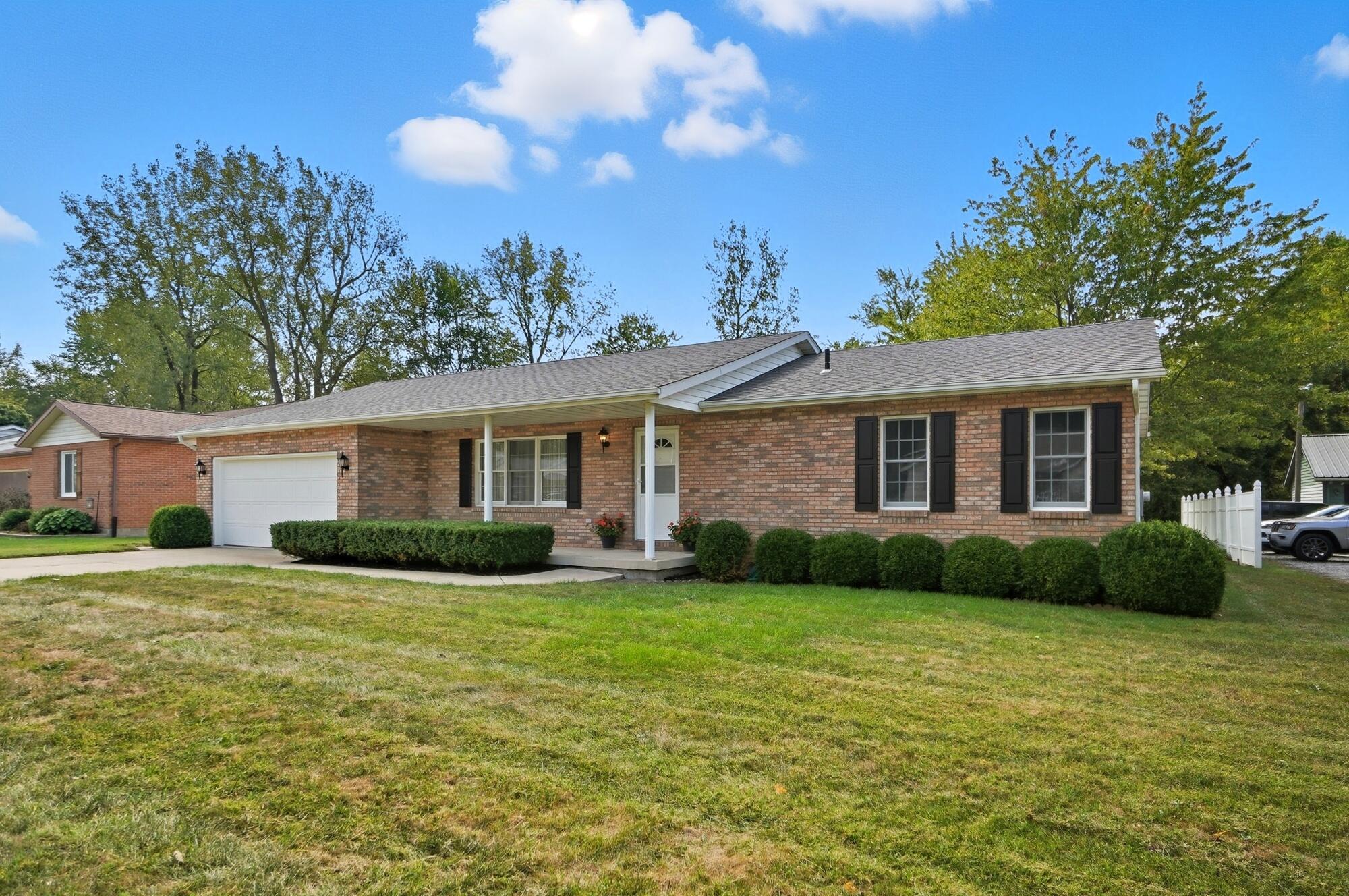 9 James Court, South Charleston, Ohio 45368