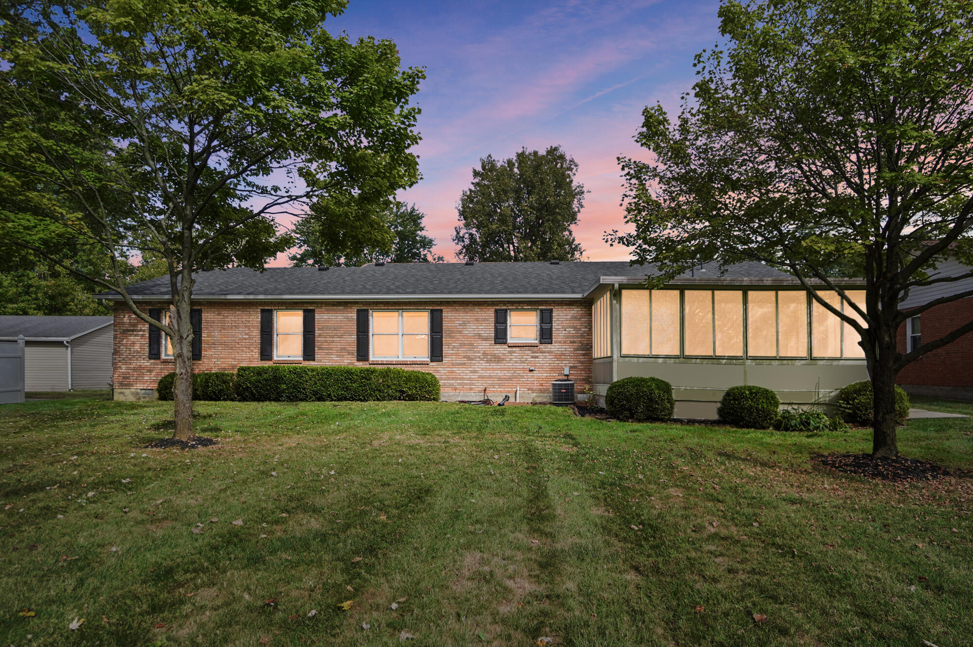 9 James Court, South Charleston, Ohio 45368