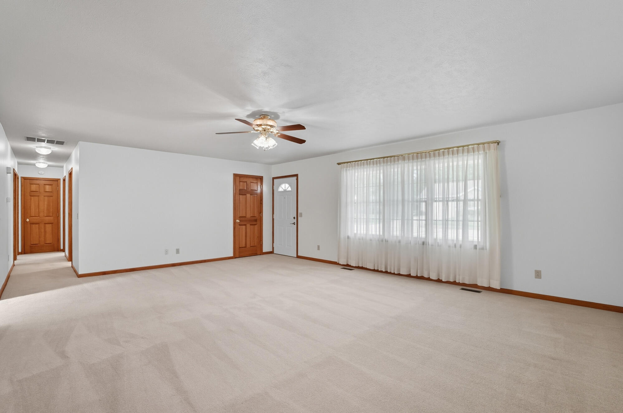 9 James Court, South Charleston, Ohio 45368