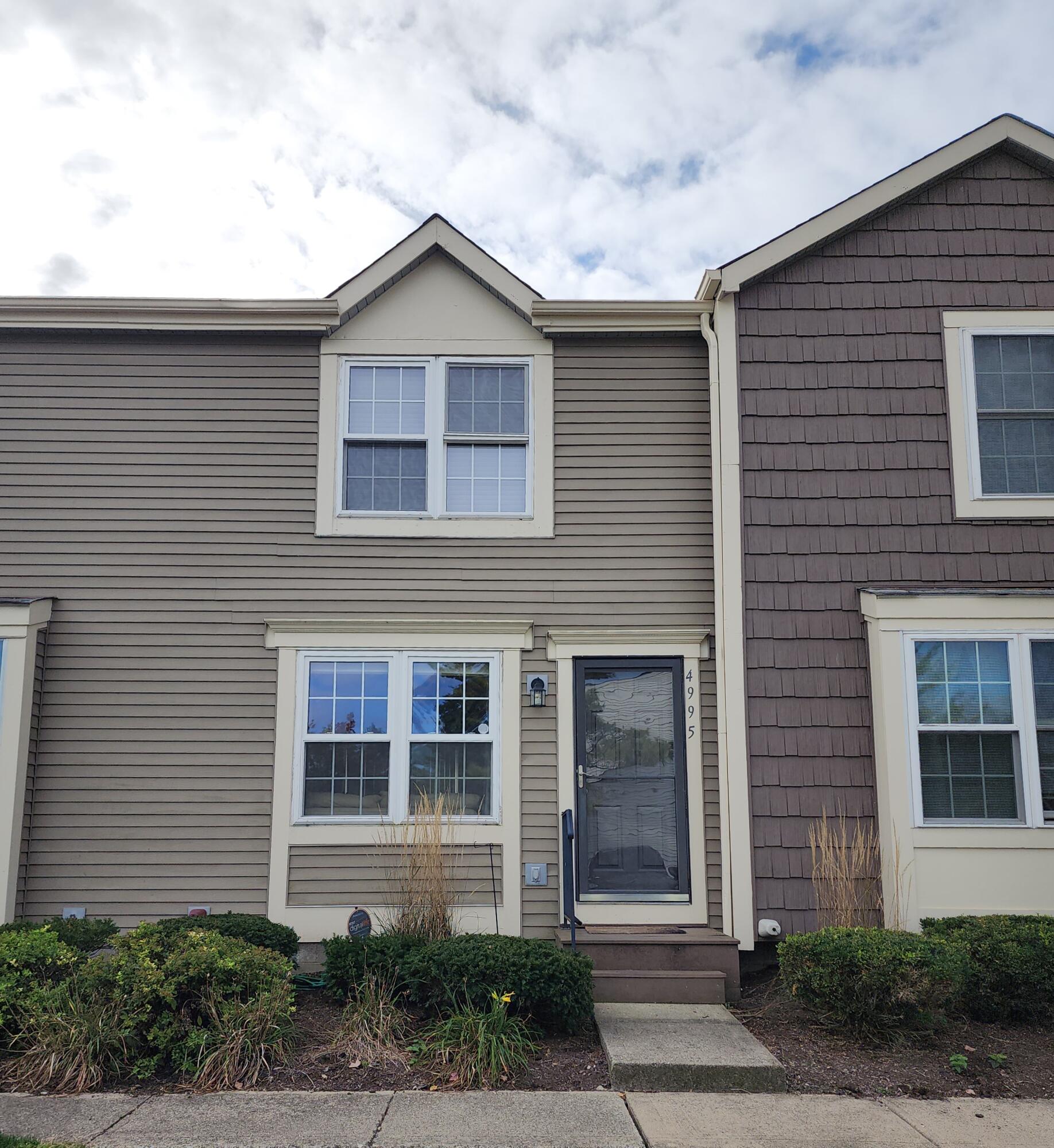 4995 Singleton Drive, Hilliard, Ohio 43026