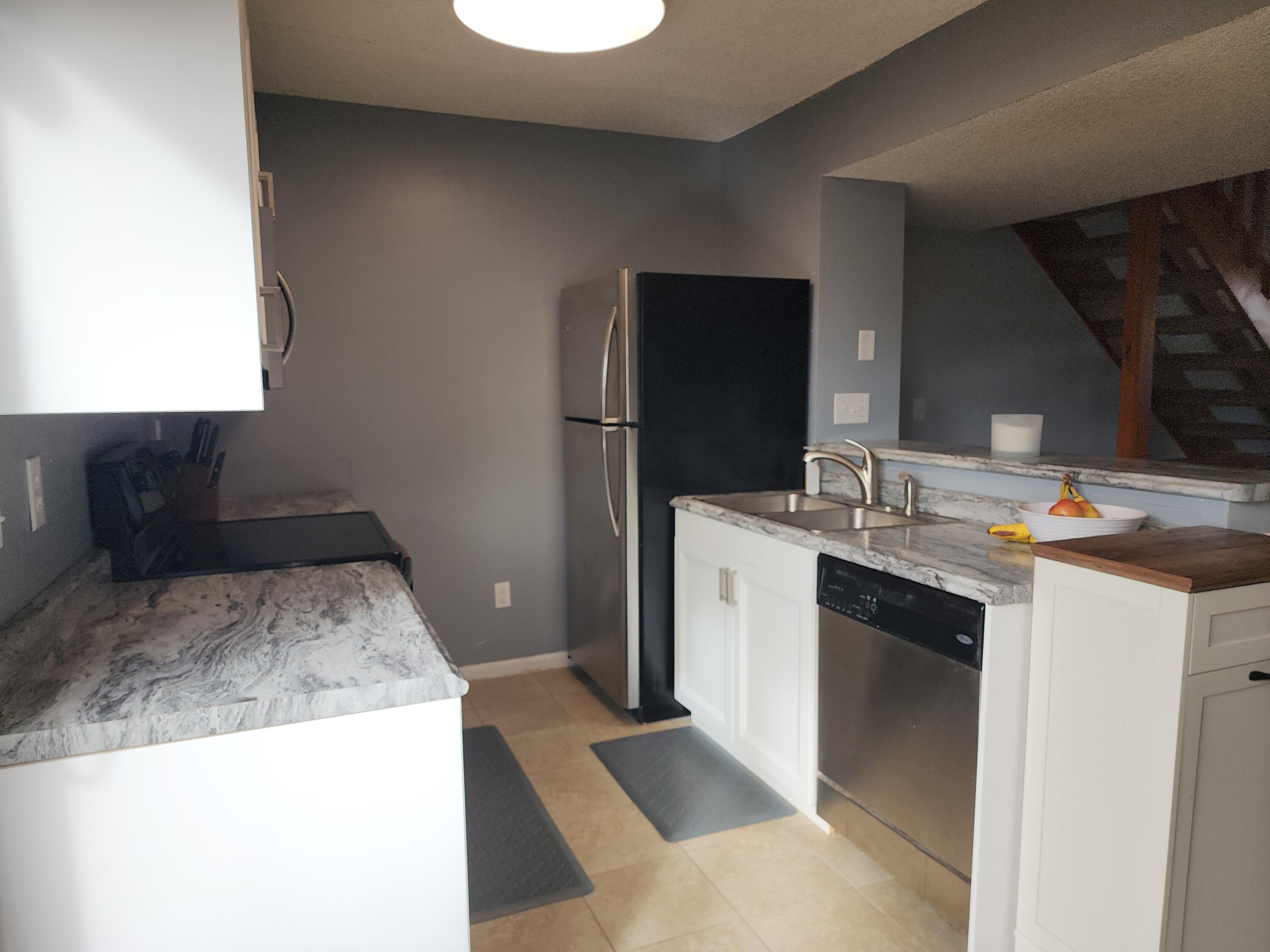 4995 Singleton Drive, Hilliard, Ohio 43026