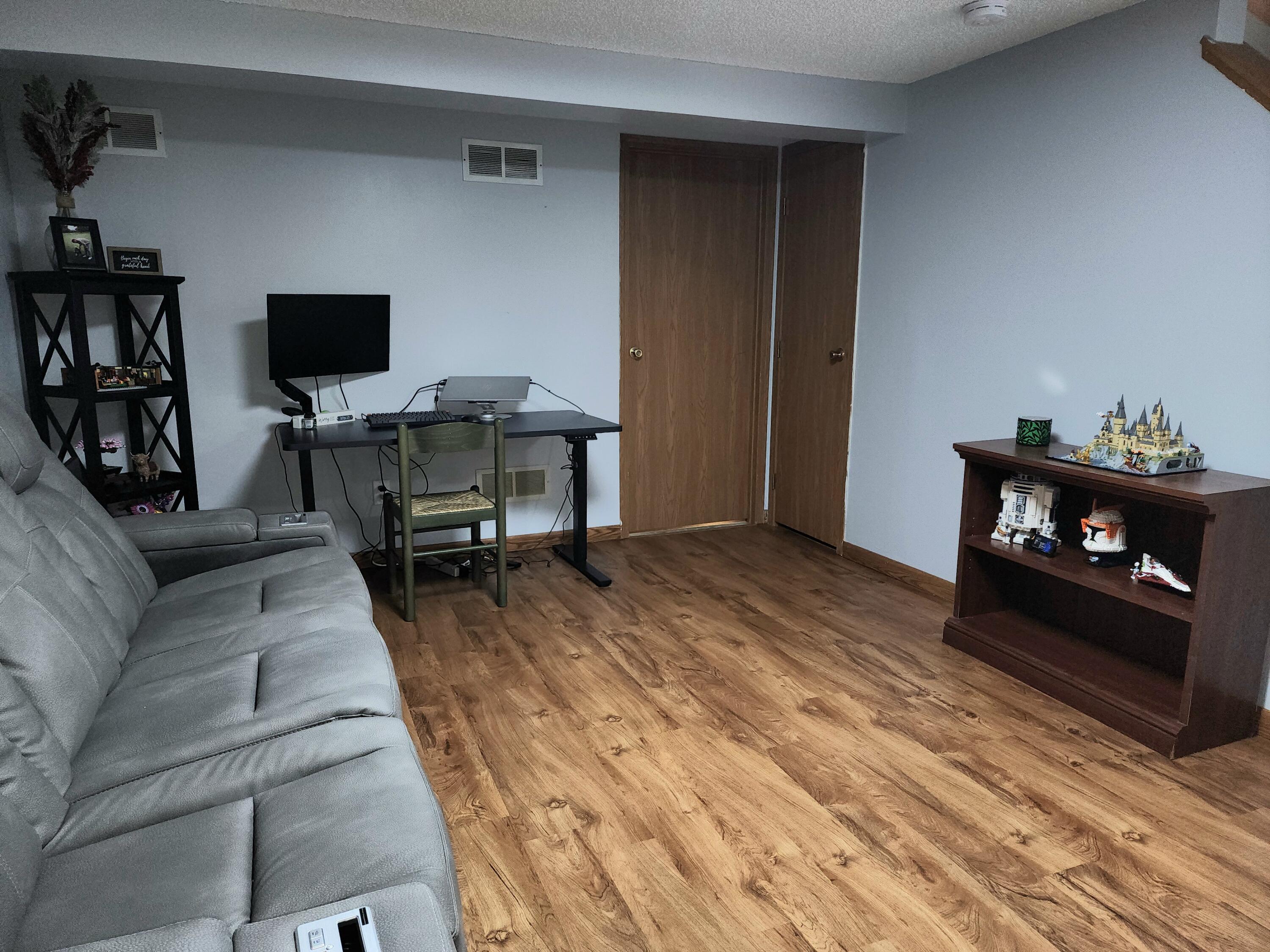 4995 Singleton Drive, Hilliard, Ohio 43026