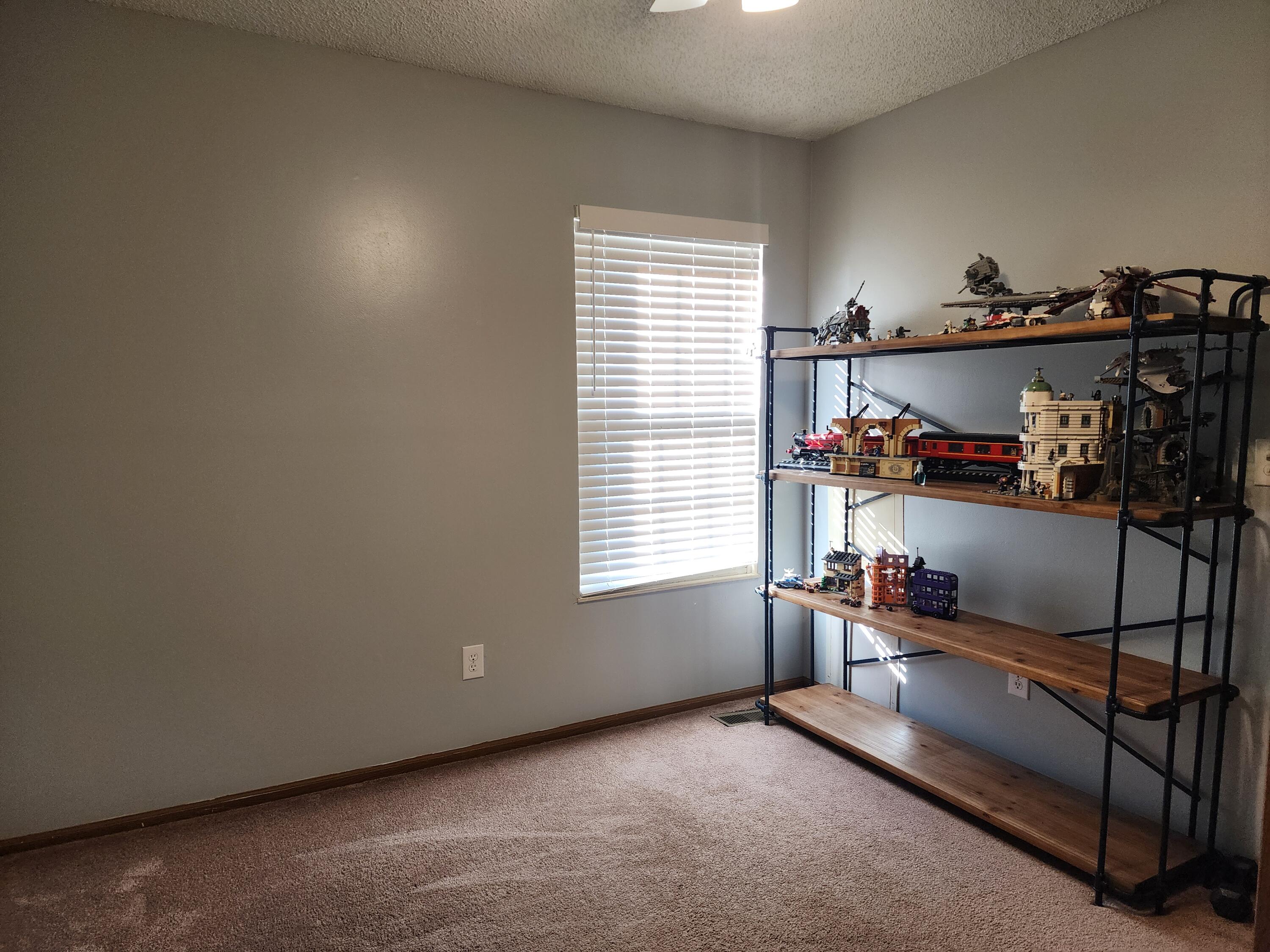 4995 Singleton Drive, Hilliard, Ohio 43026