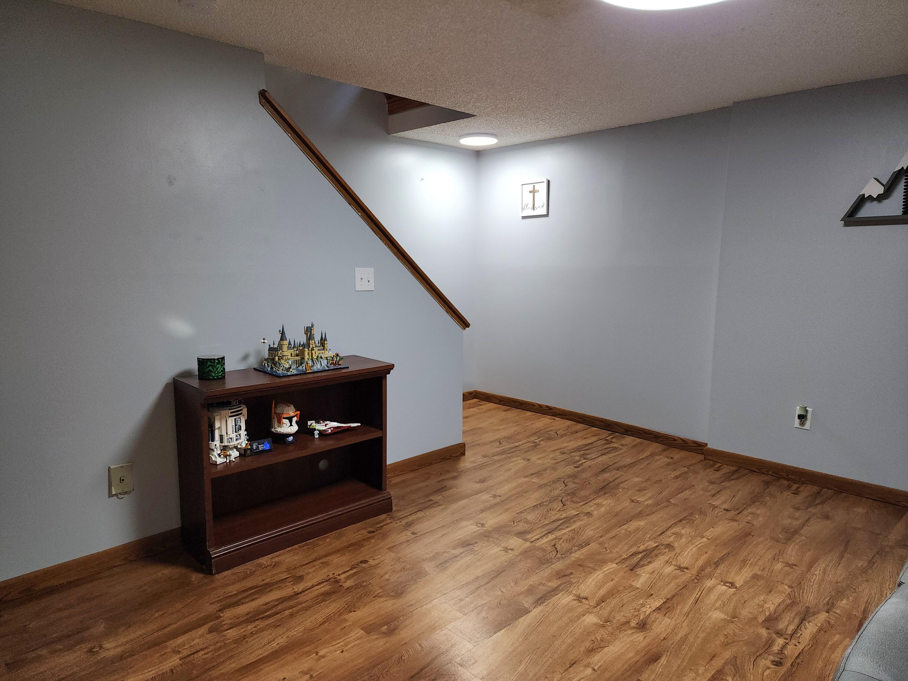 4995 Singleton Drive, Hilliard, Ohio 43026