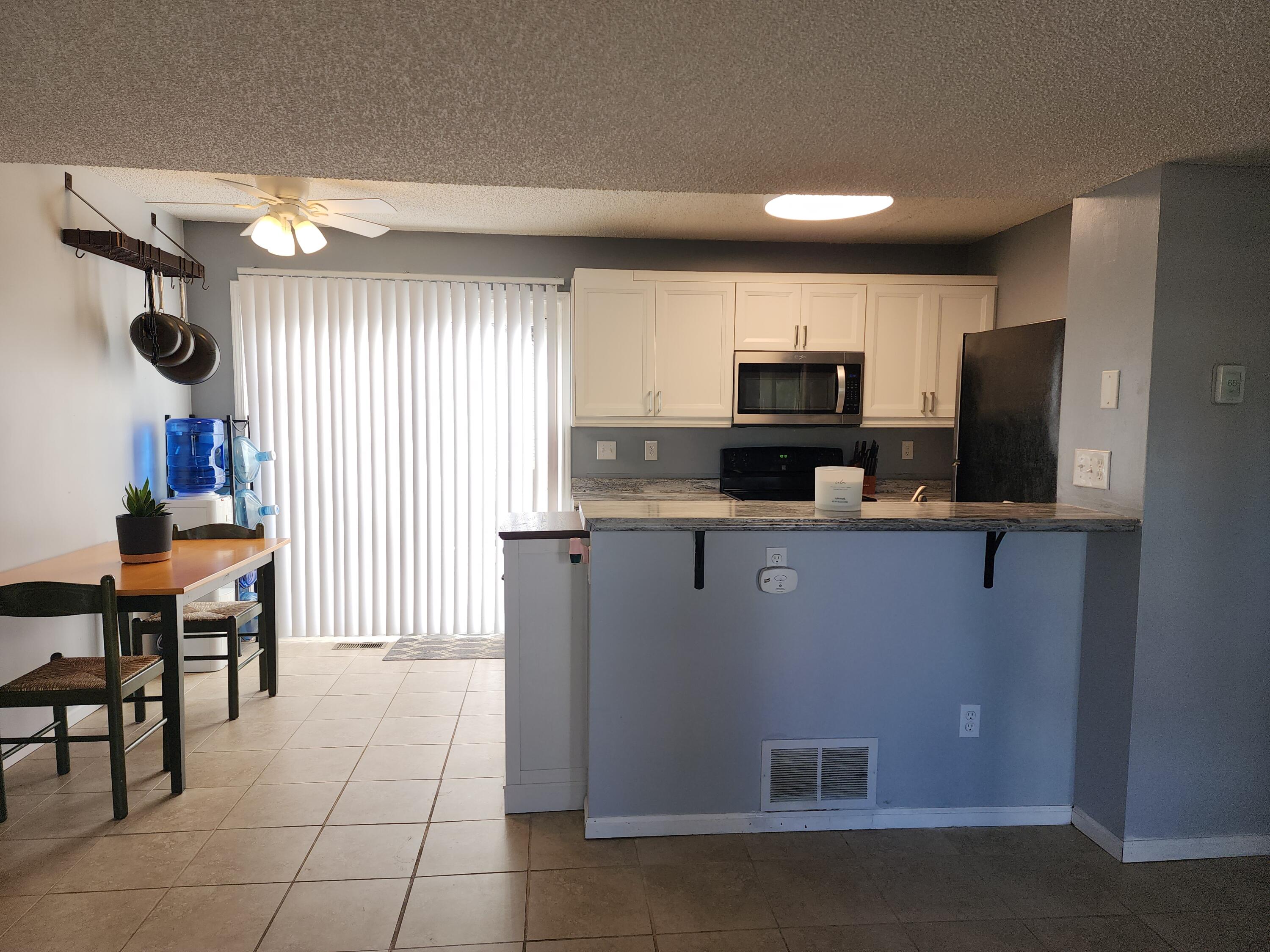 4995 Singleton Drive, Hilliard, Ohio 43026