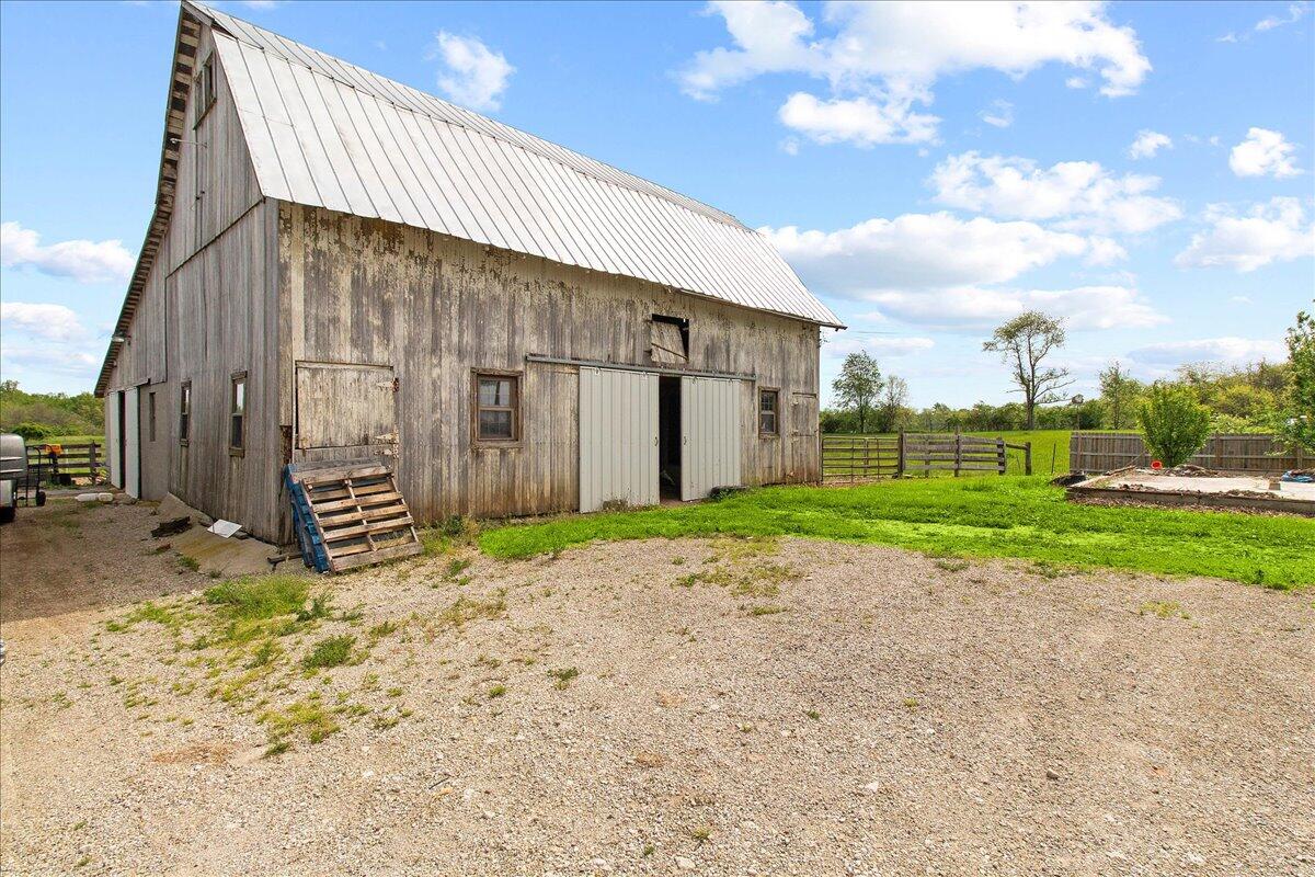 7588 Stringtown Road, Mechanicsburg, Ohio 43044