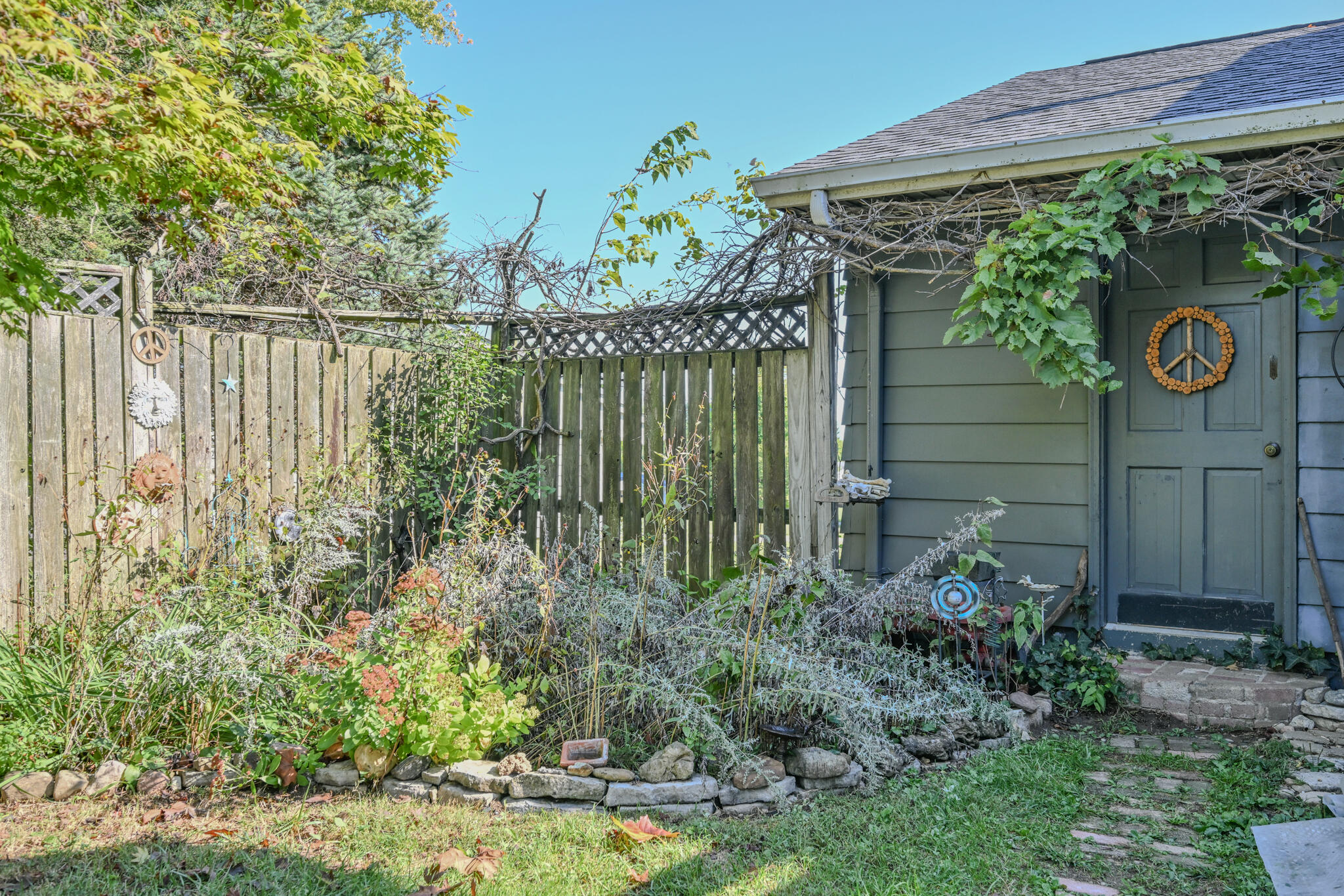 2907 Mystic Lane, Springfield, Ohio 45503