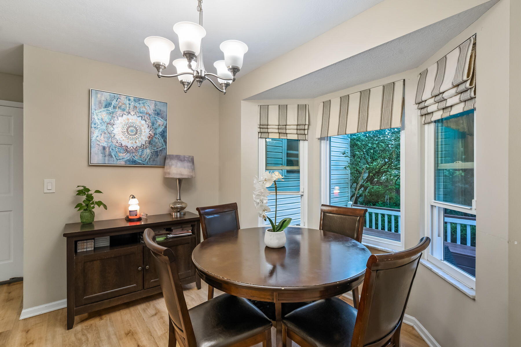 4898 Davidson Run Drive, Hilliard, Ohio 43026