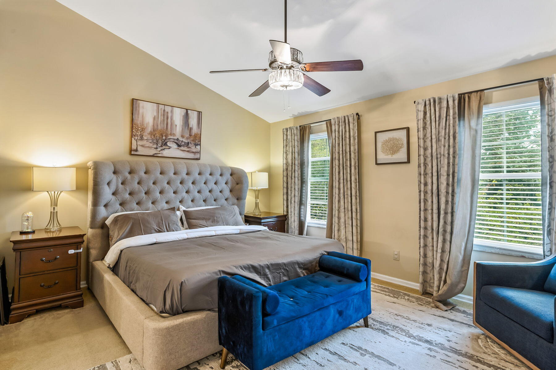 4898 Davidson Run Drive, Hilliard, Ohio 43026