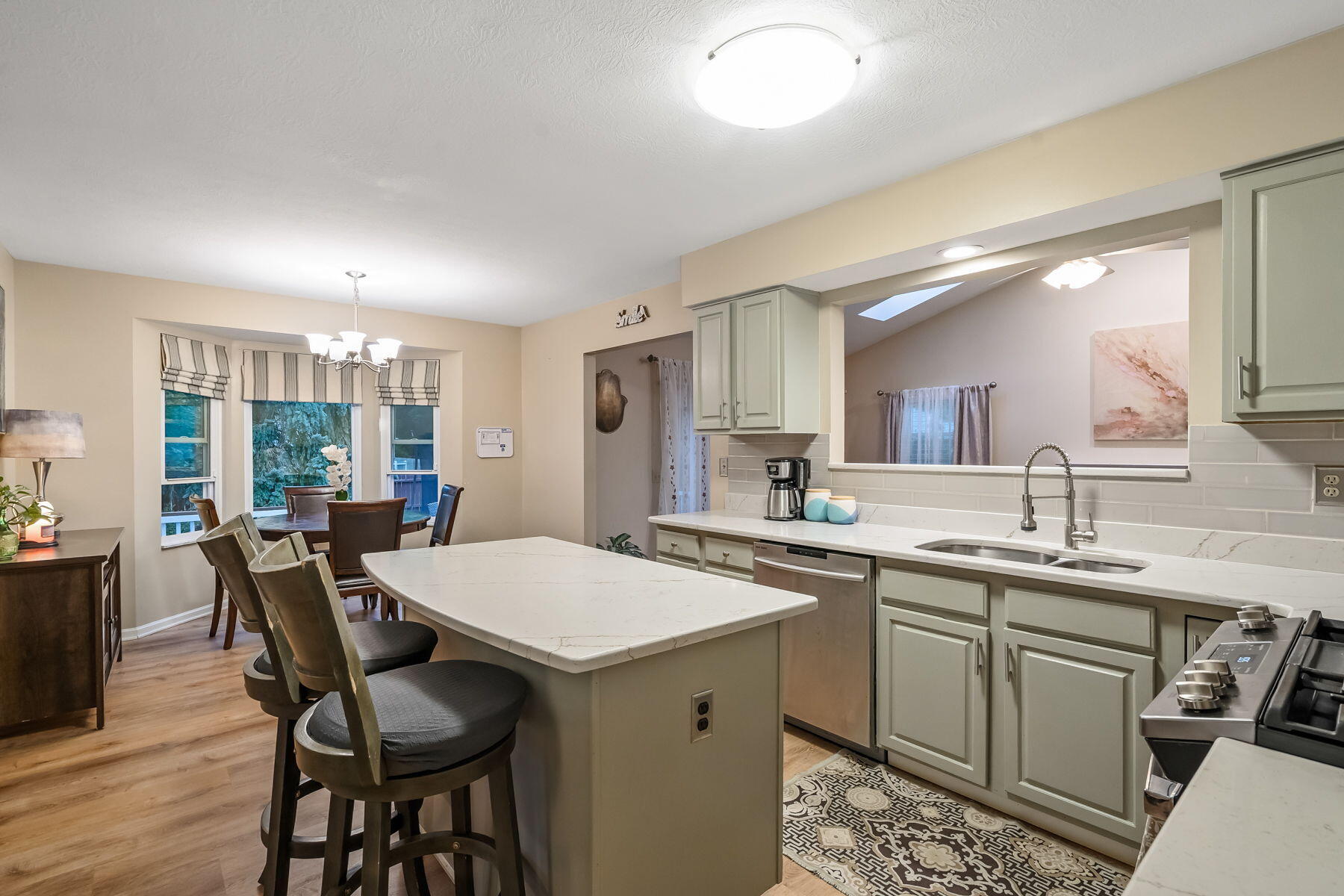 4898 Davidson Run Drive, Hilliard, Ohio 43026