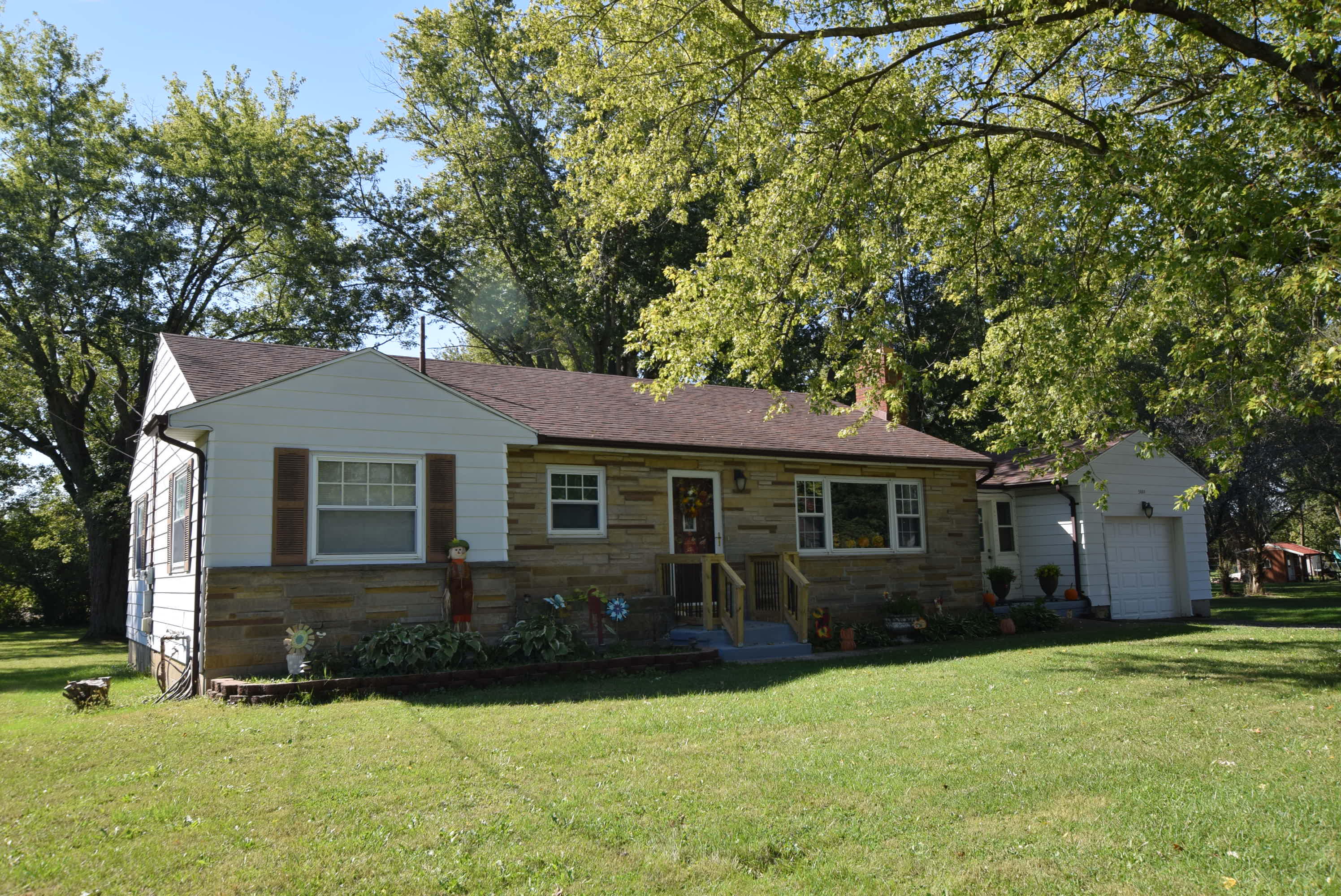 5889 Troy Road, Springfield, Ohio 45502