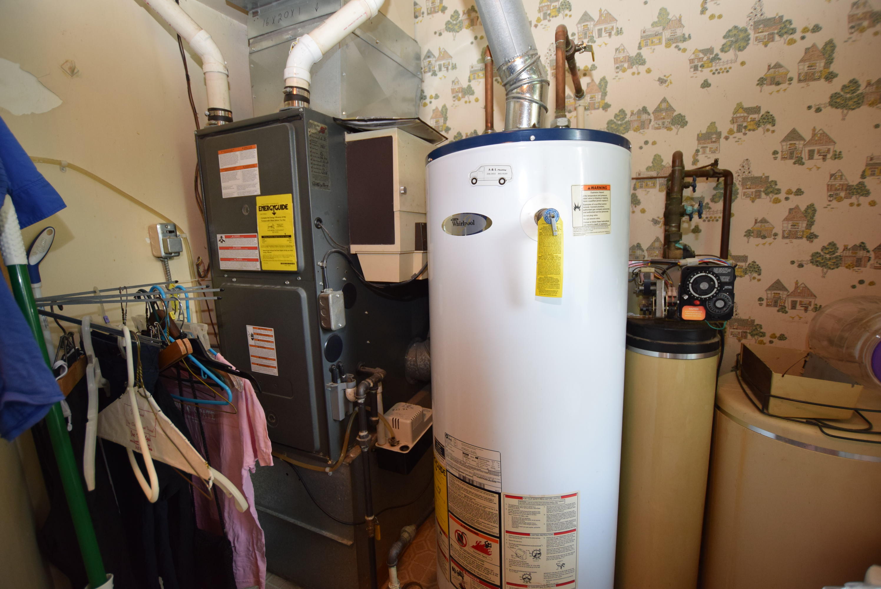 5889 Troy Road, Springfield, Ohio 45502