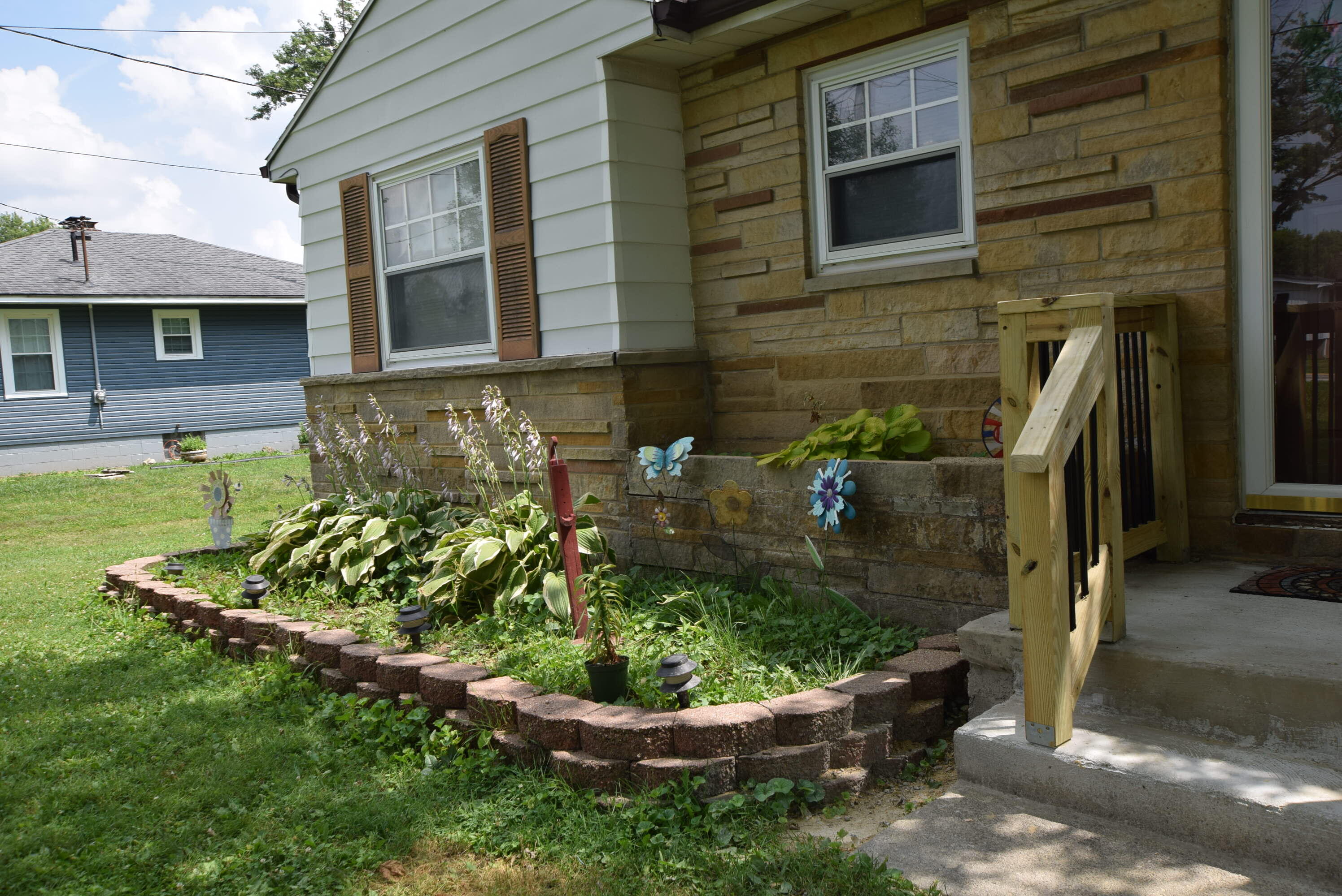 5889 Troy Road, Springfield, Ohio 45502