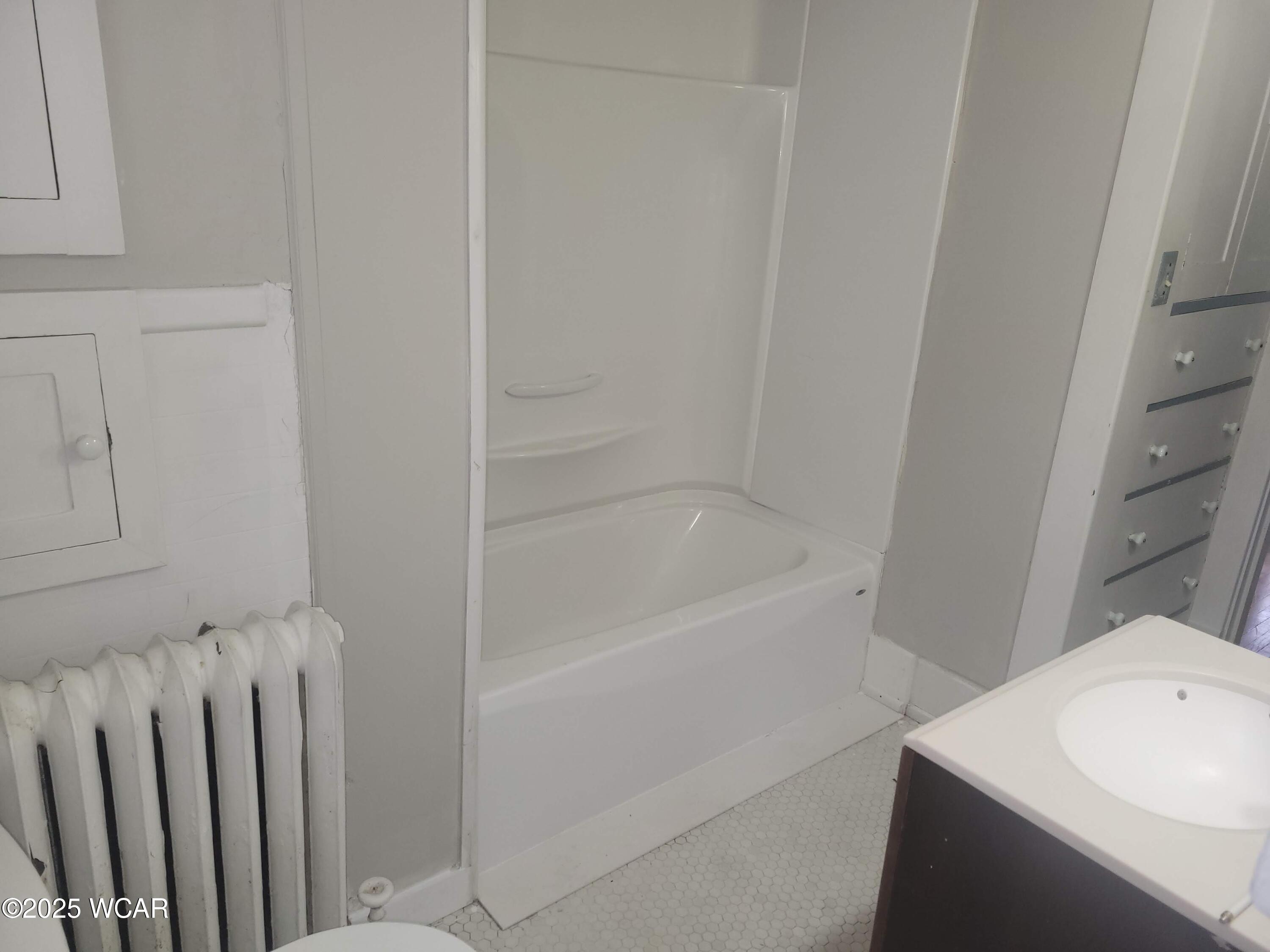 301 S. Main St. Street, Ada, Ohio