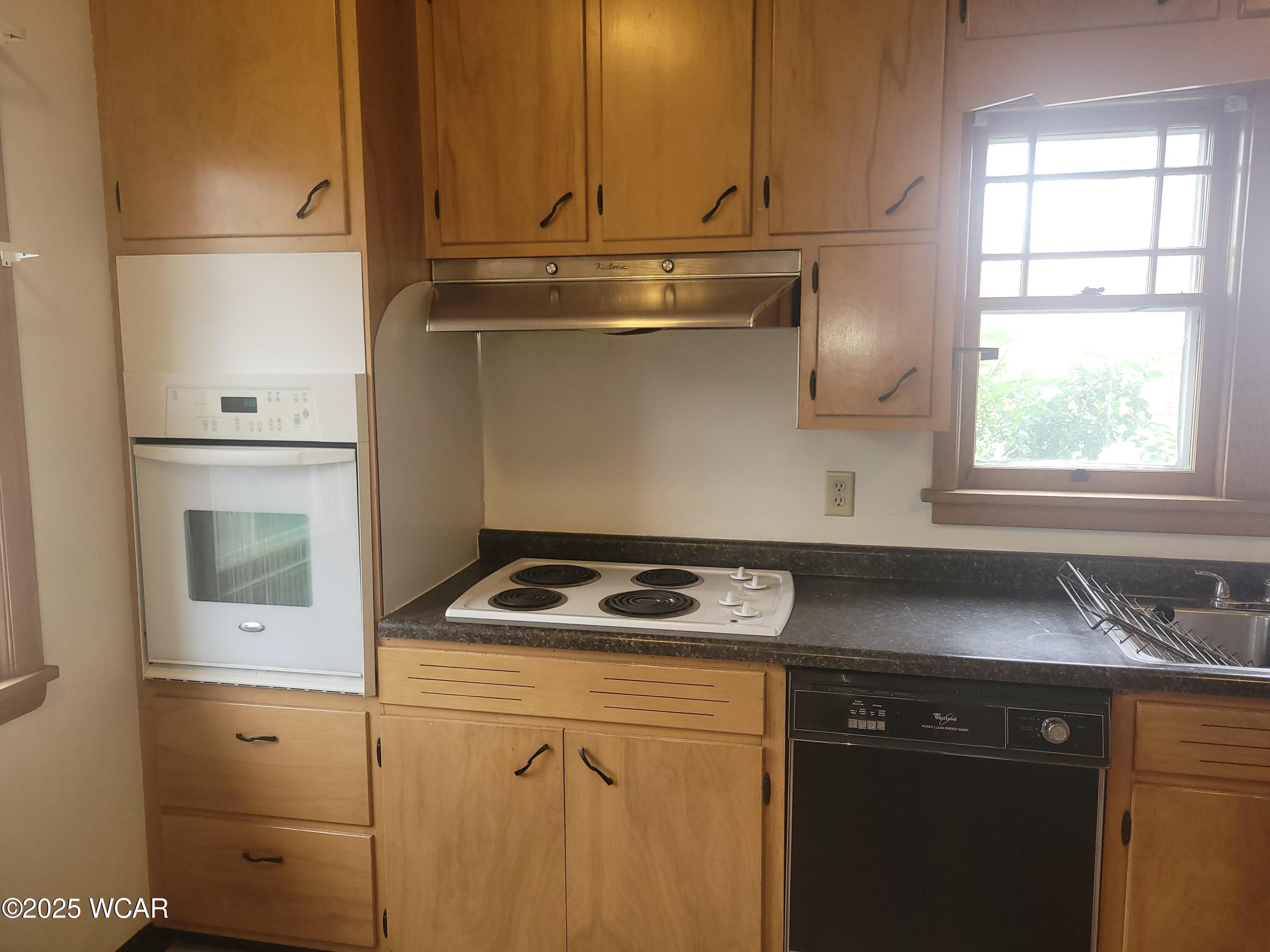 301 S. Main St. Street, Ada, Ohio