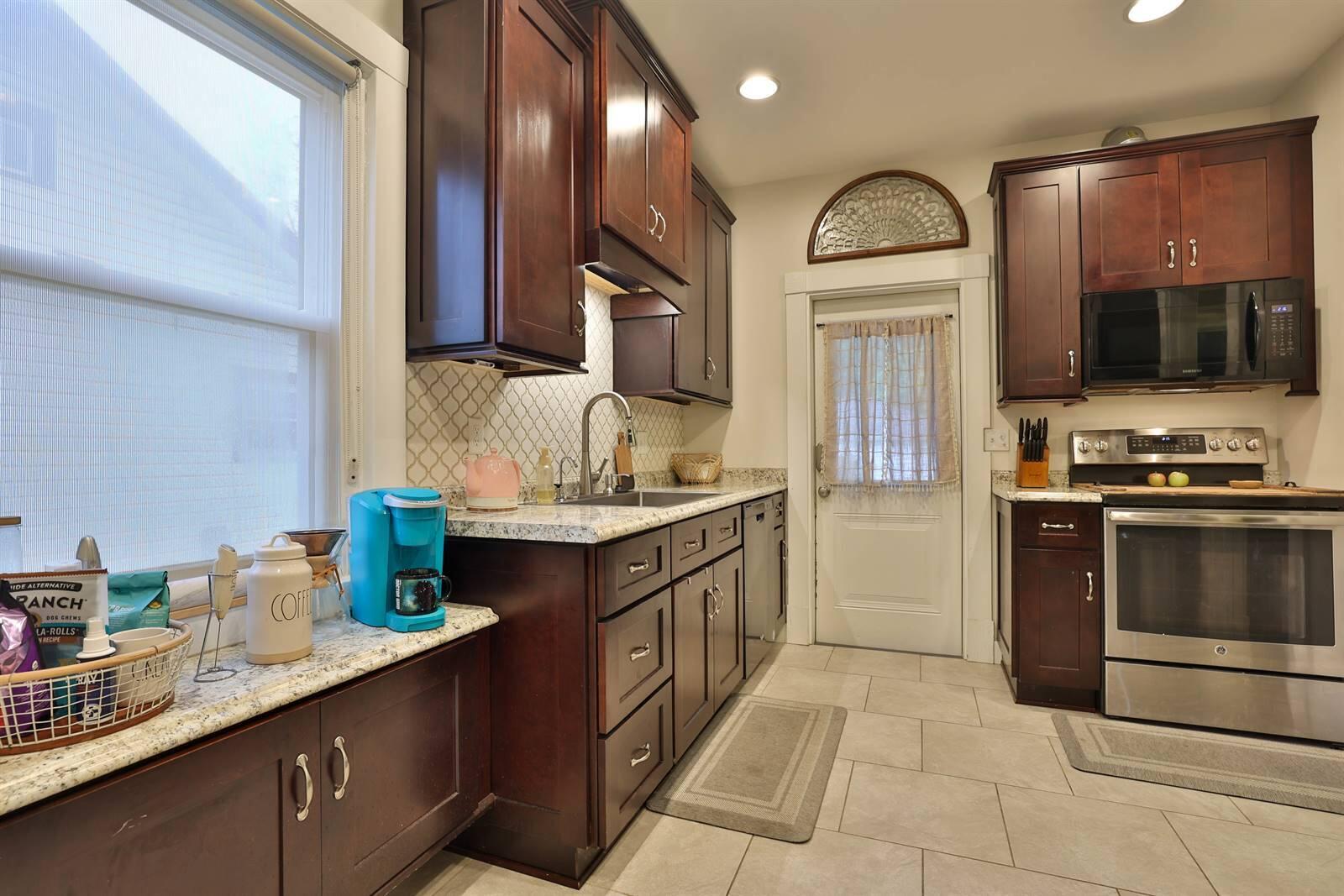 525 Watervliet Avenue, Dayton, Ohio 45420