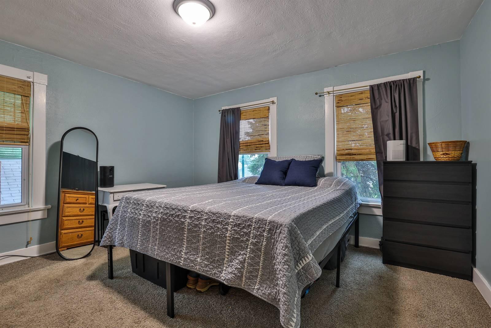 525 Watervliet Avenue, Dayton, Ohio 45420