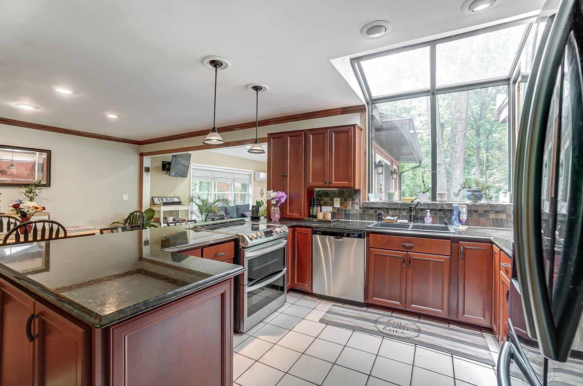 6388 Stoker Road, Houston, Ohio 45333