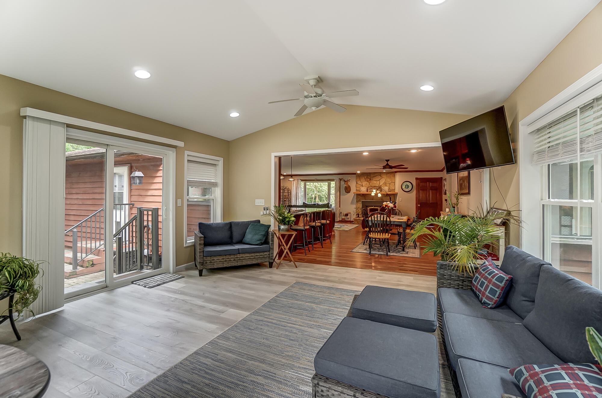 6388 Stoker Road, Houston, Ohio 45333