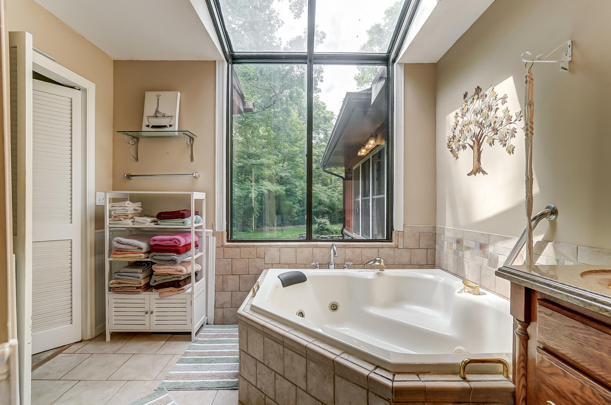 6388 Stoker Road, Houston, Ohio 45333