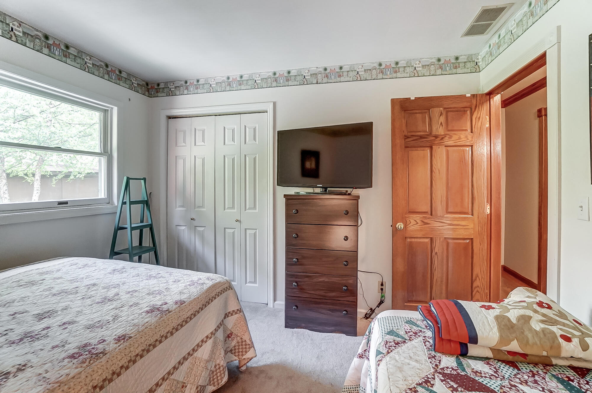 6388 Stoker Road, Houston, Ohio 45333