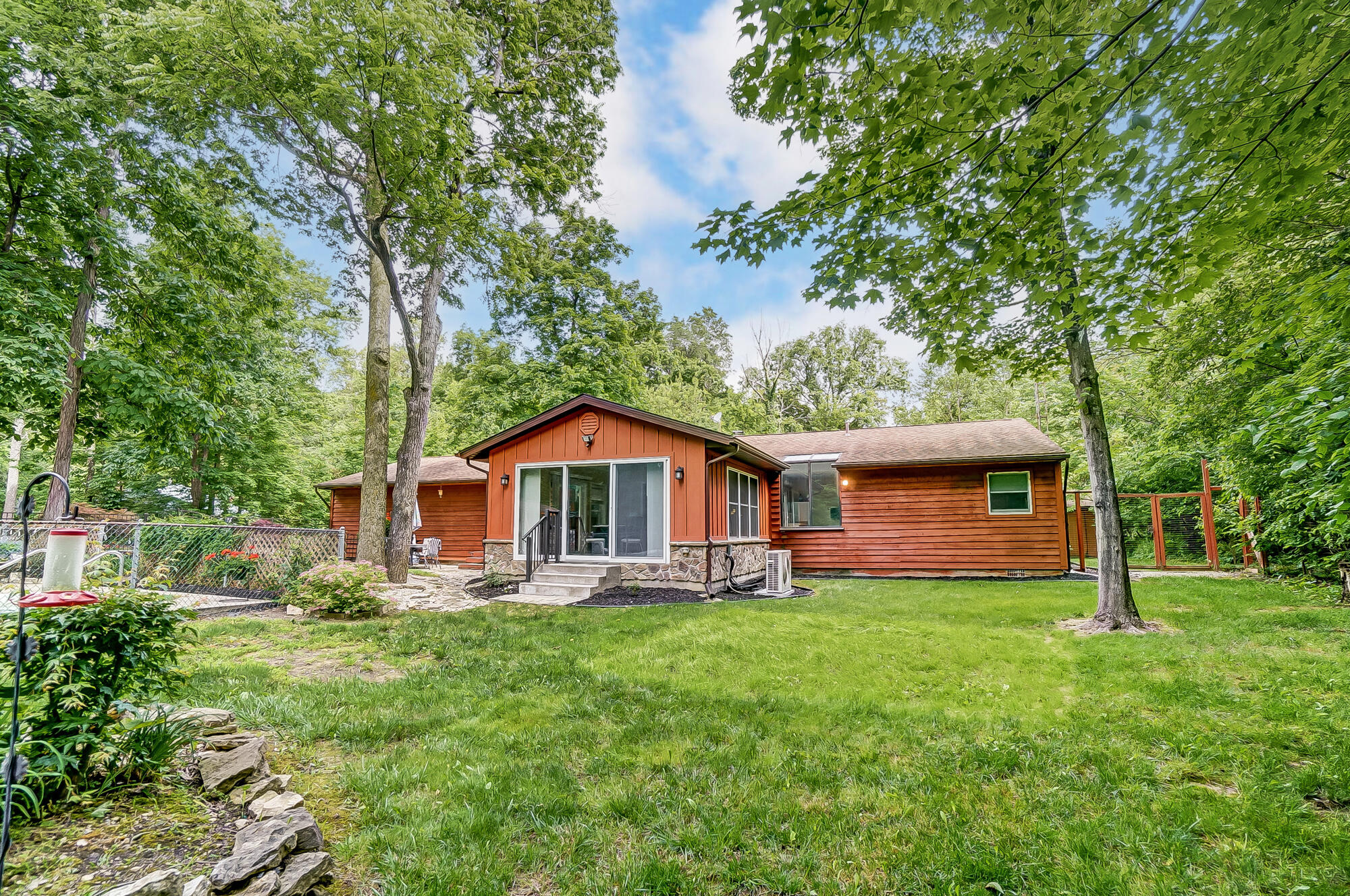 6388 Stoker Road, Houston, Ohio 45333