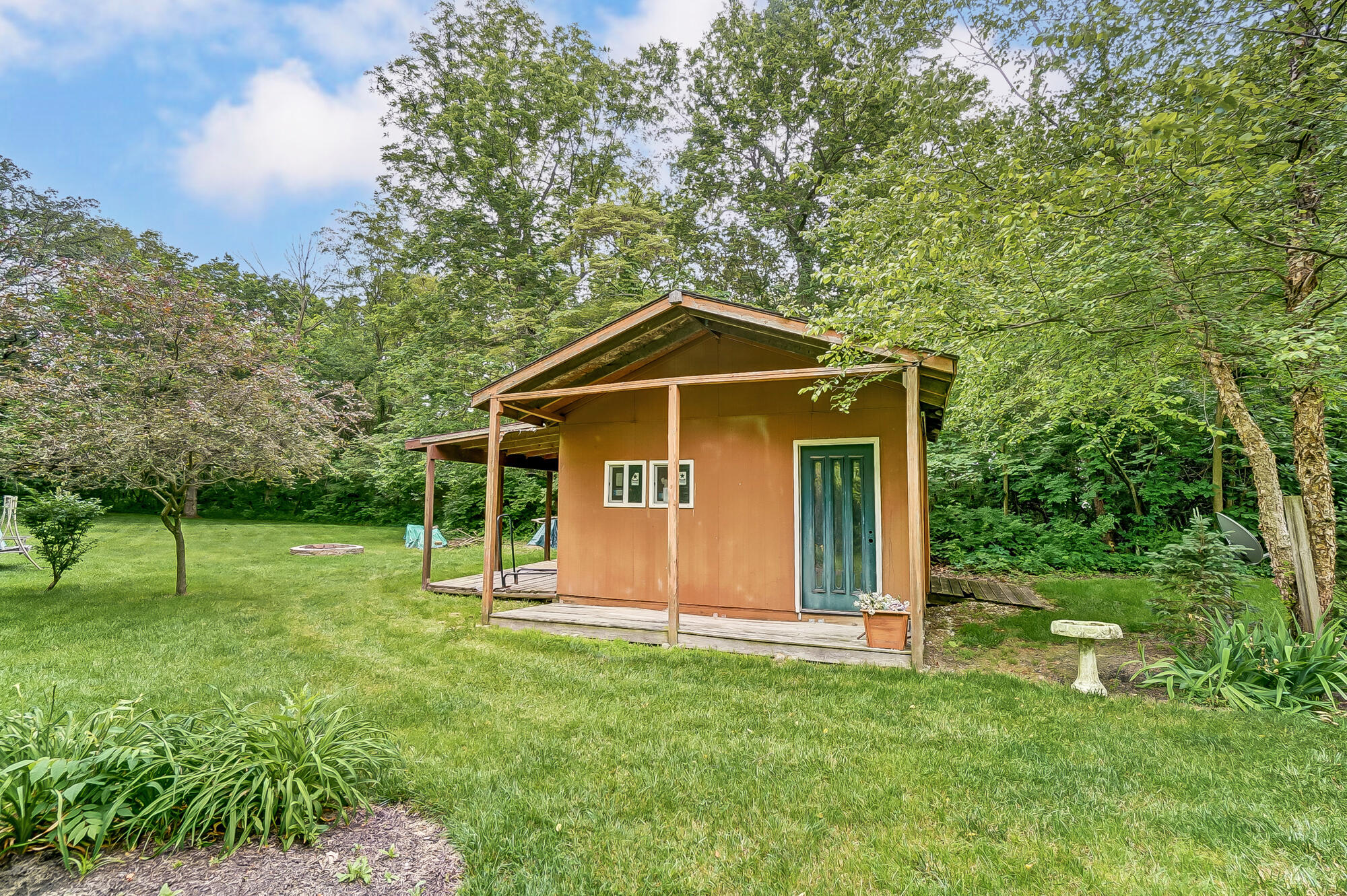 6388 Stoker Road, Houston, Ohio 45333