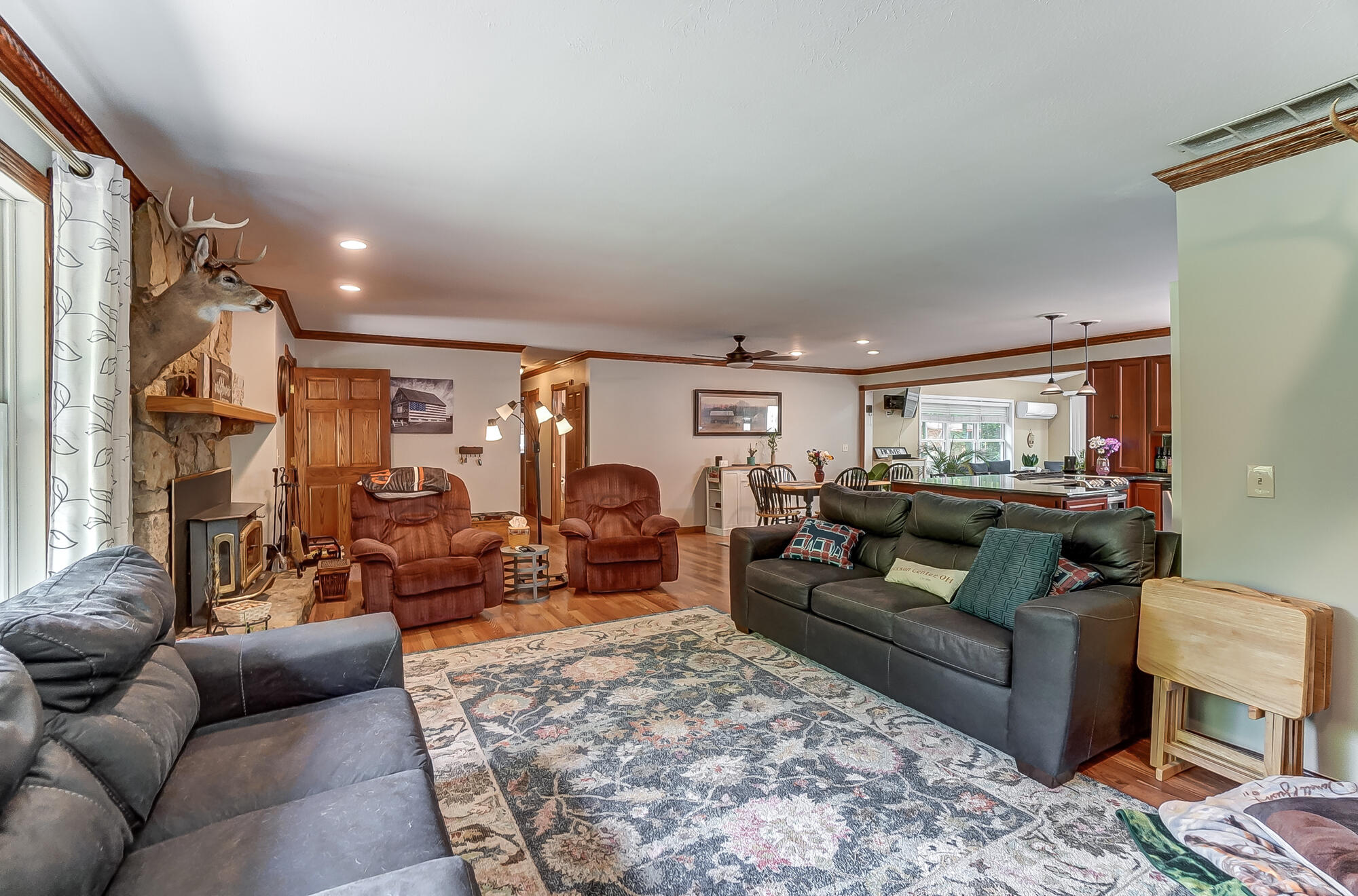 6388 Stoker Road, Houston, Ohio 45333