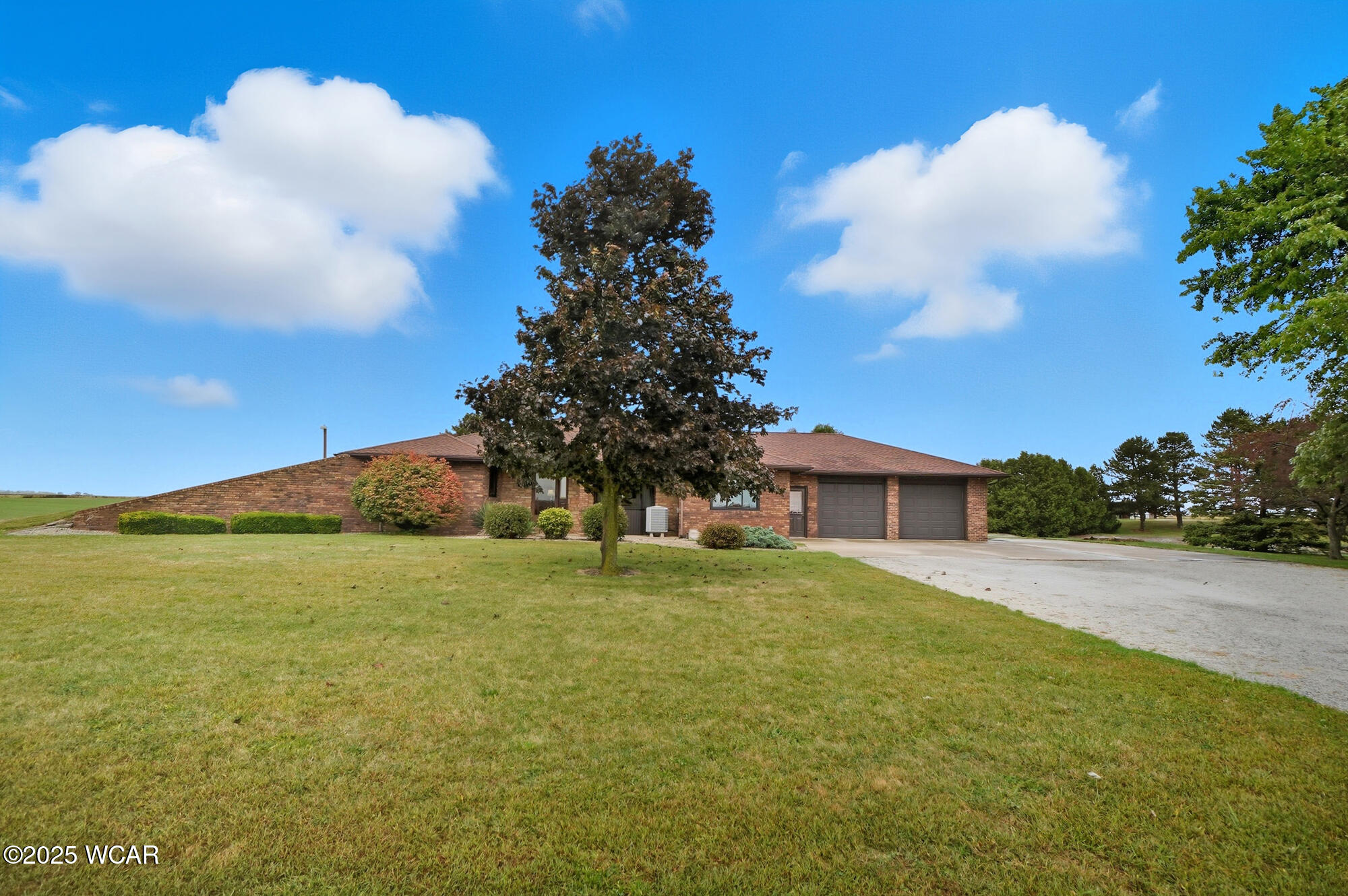 8744 State Route 613, Leipsic, Ohio
