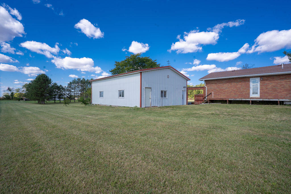 7210 Bollinger Road, Conover, Ohio 45317