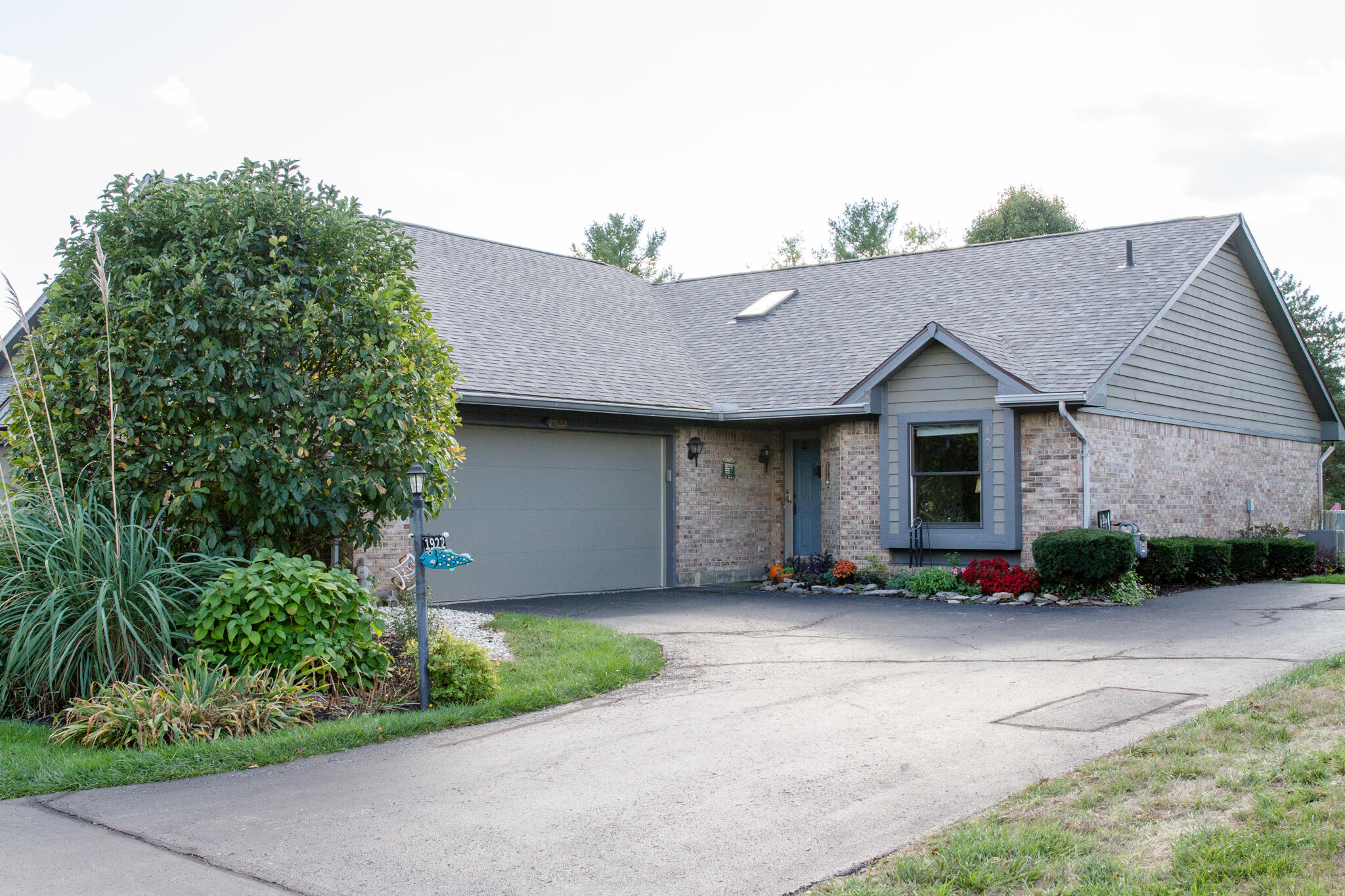 1922 Wedgewood Circle, Springfield, Ohio 45503
