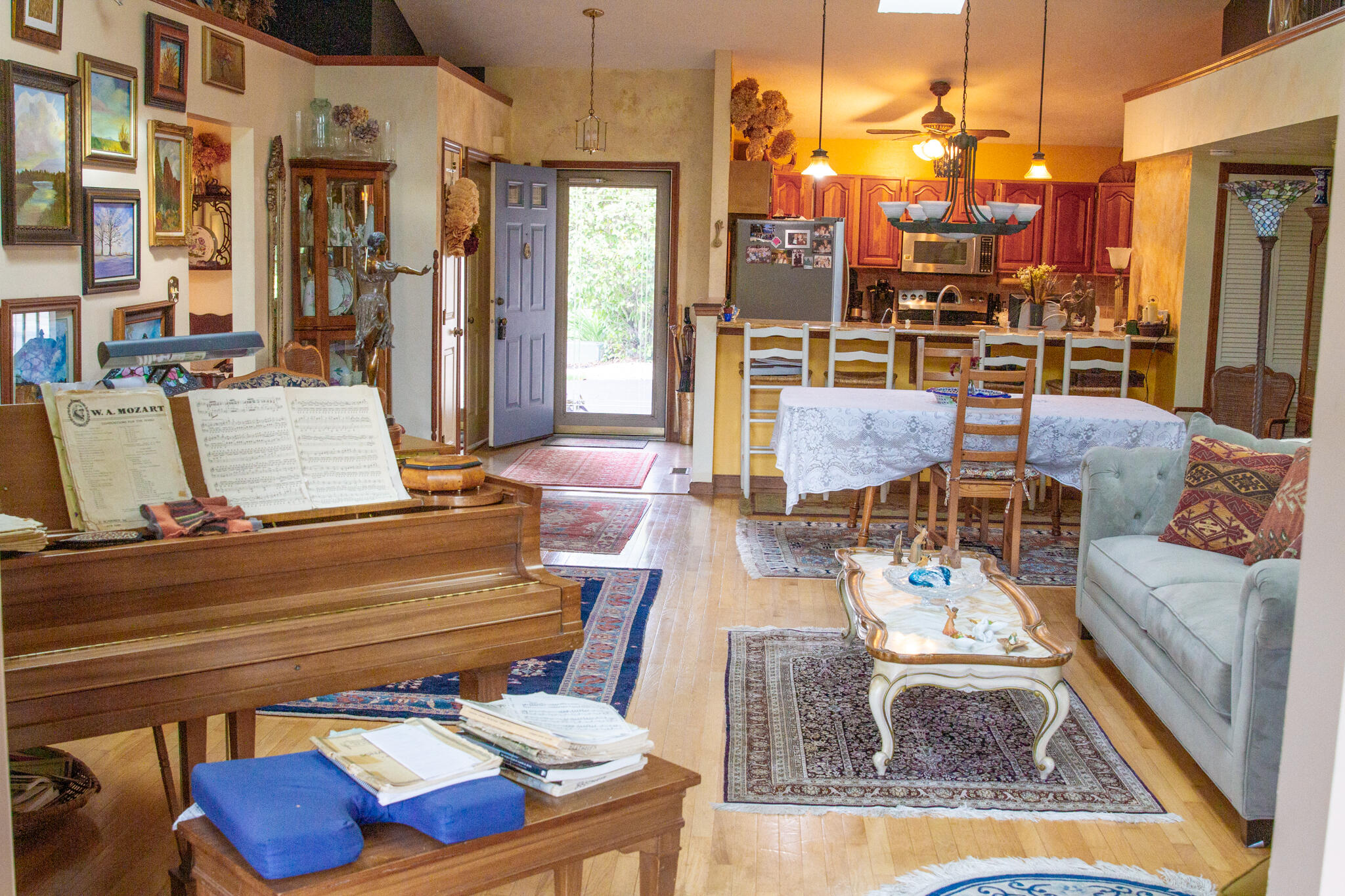 1922 Wedgewood Circle, Springfield, Ohio 45503