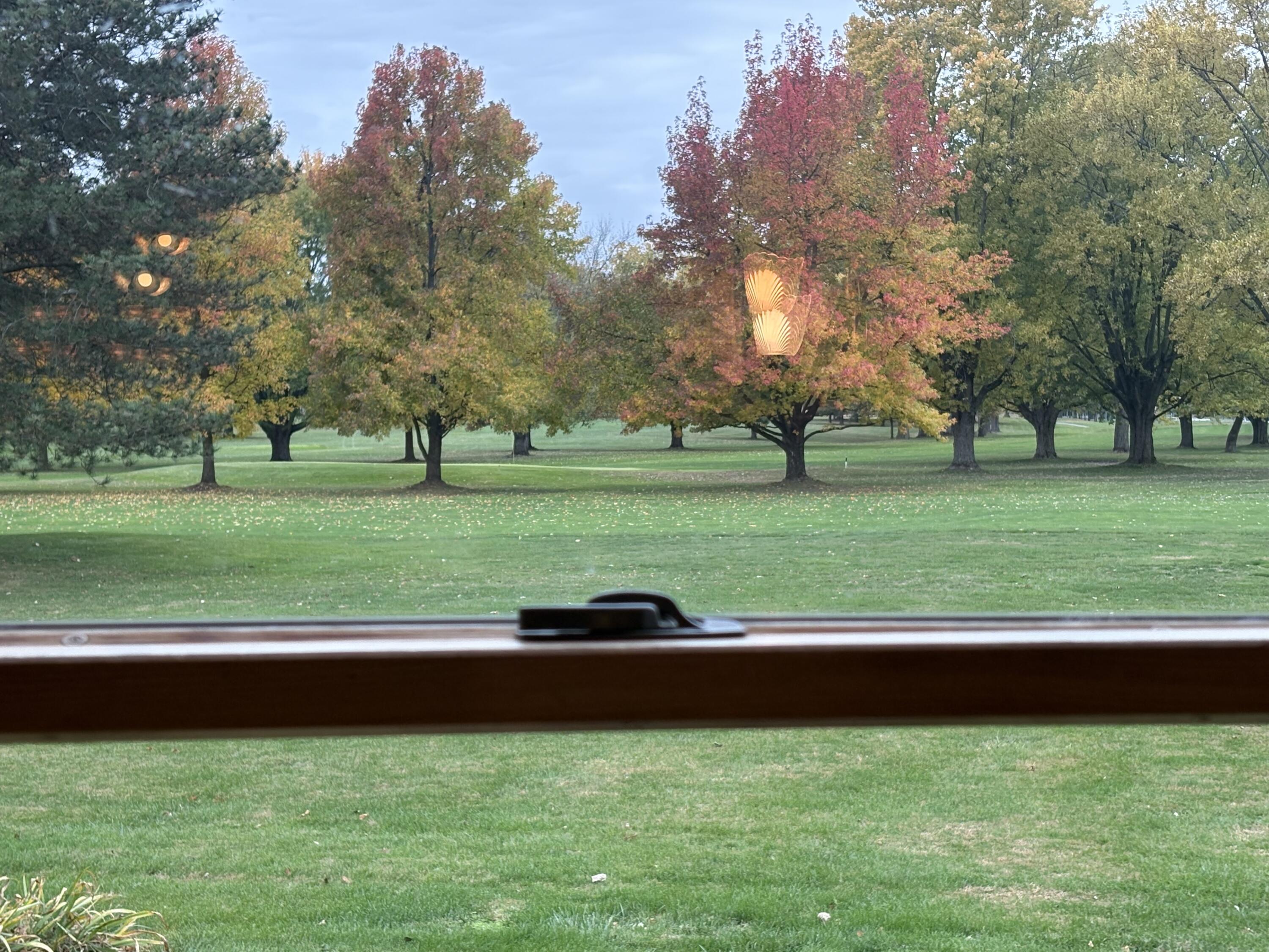 1922 Wedgewood Circle, Springfield, Ohio 45503